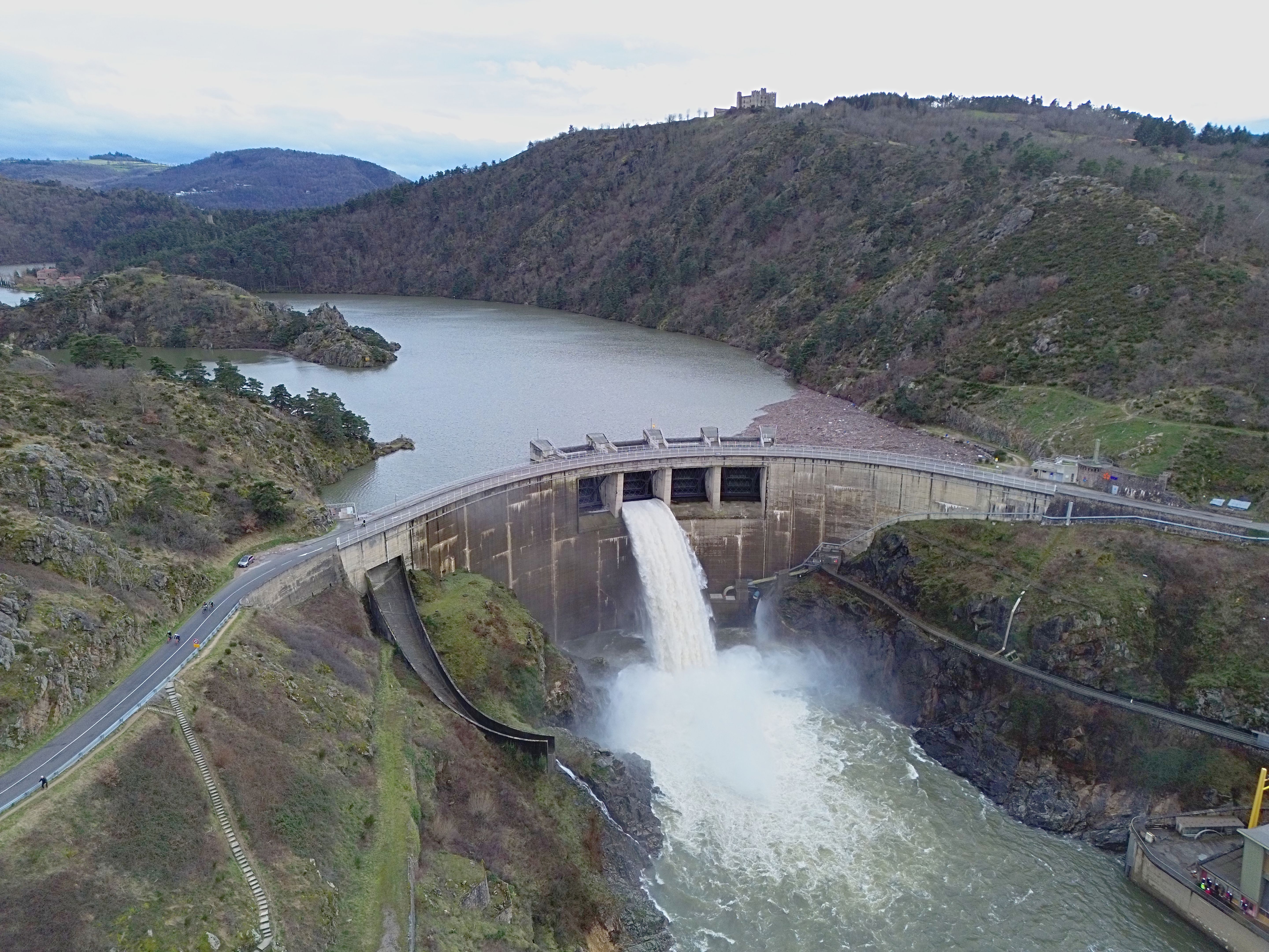 hydroelectric dam