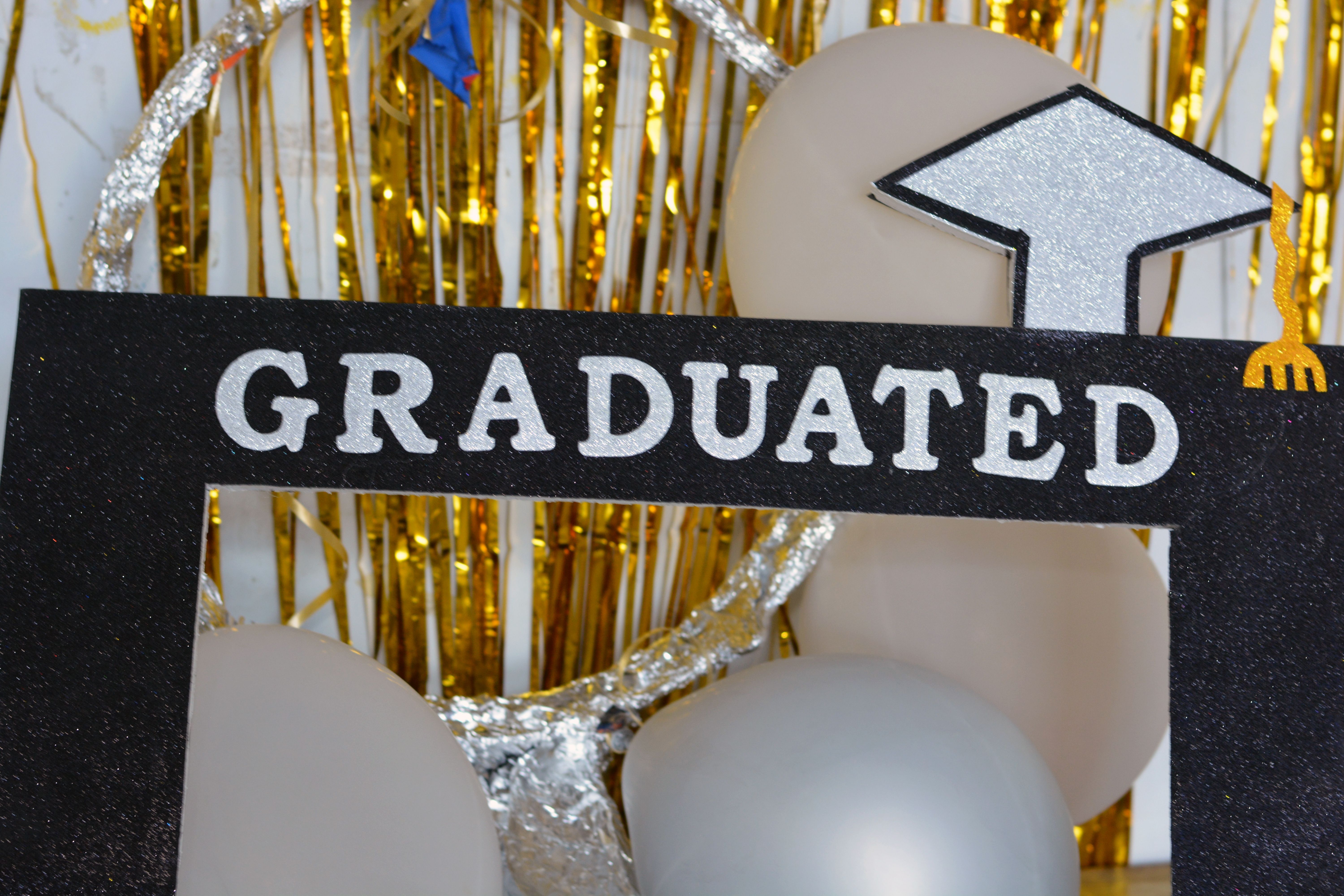graduation party decorations