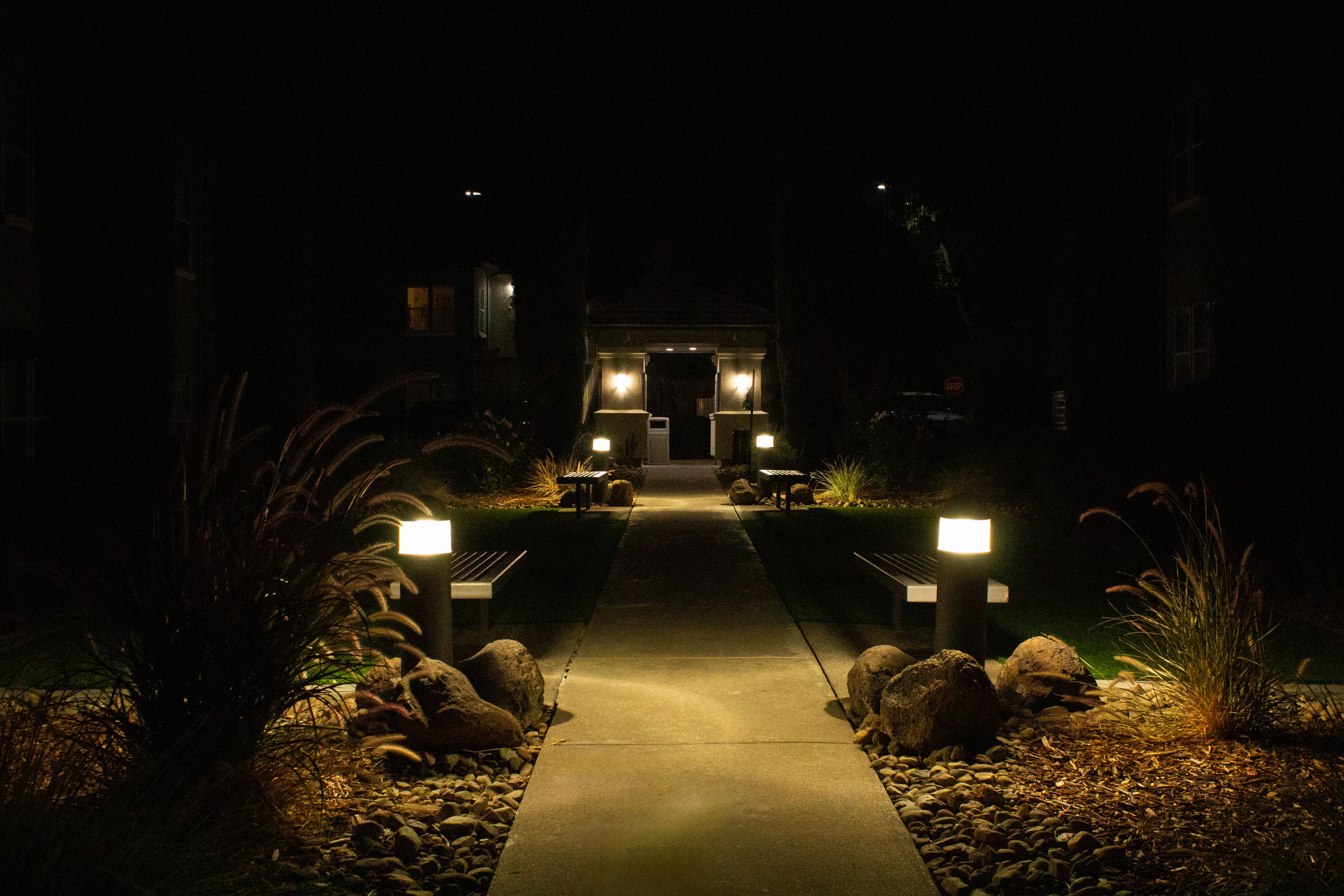 pathway lights garden