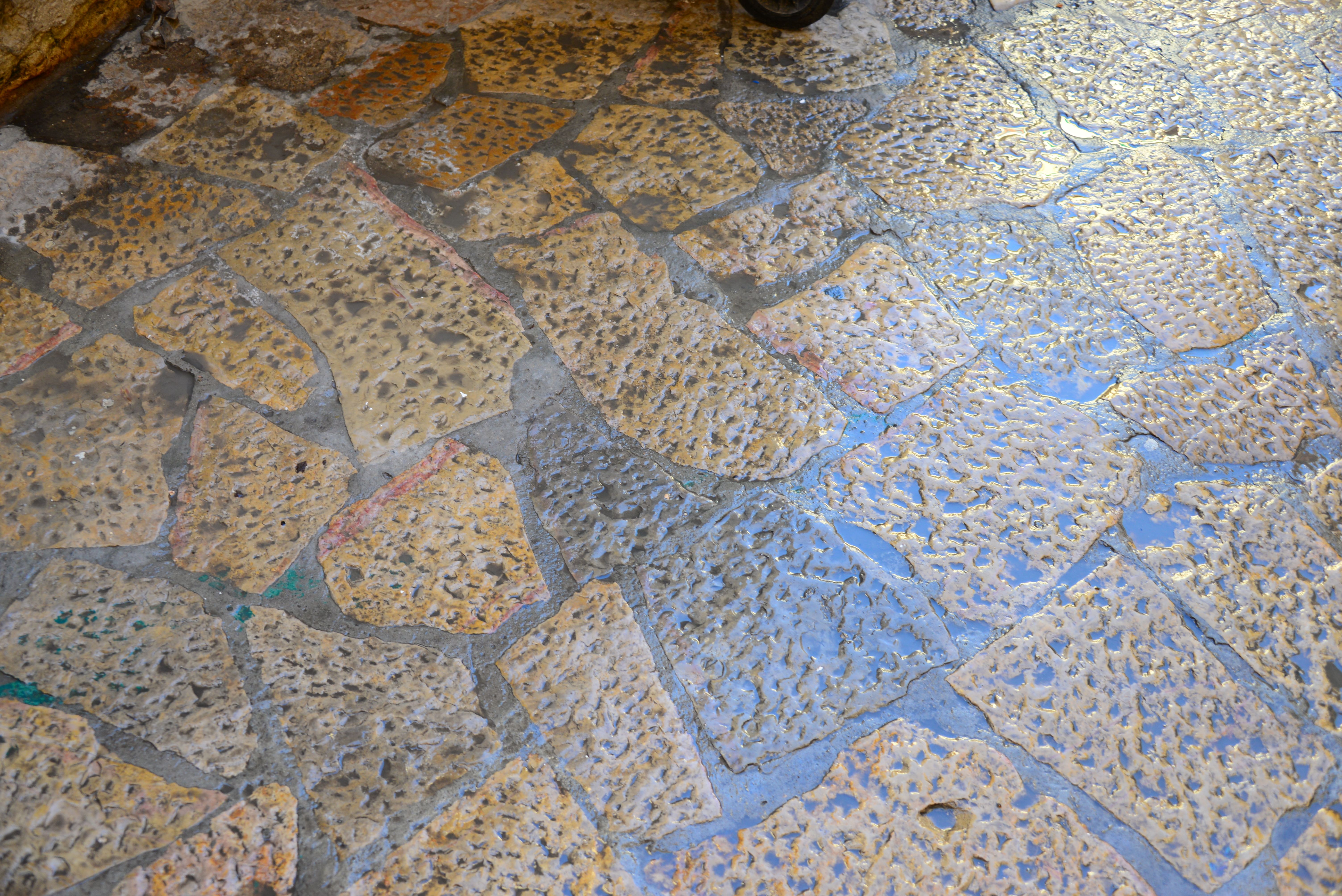 pulizia pavimento pietra