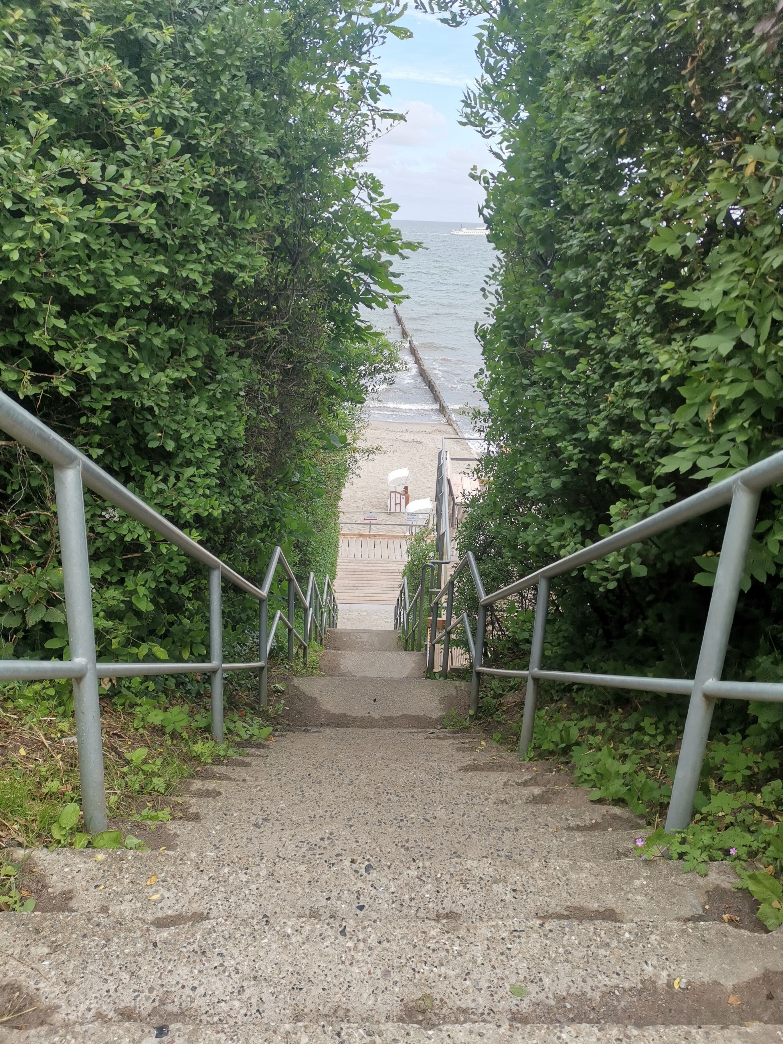 affordable beach vacation