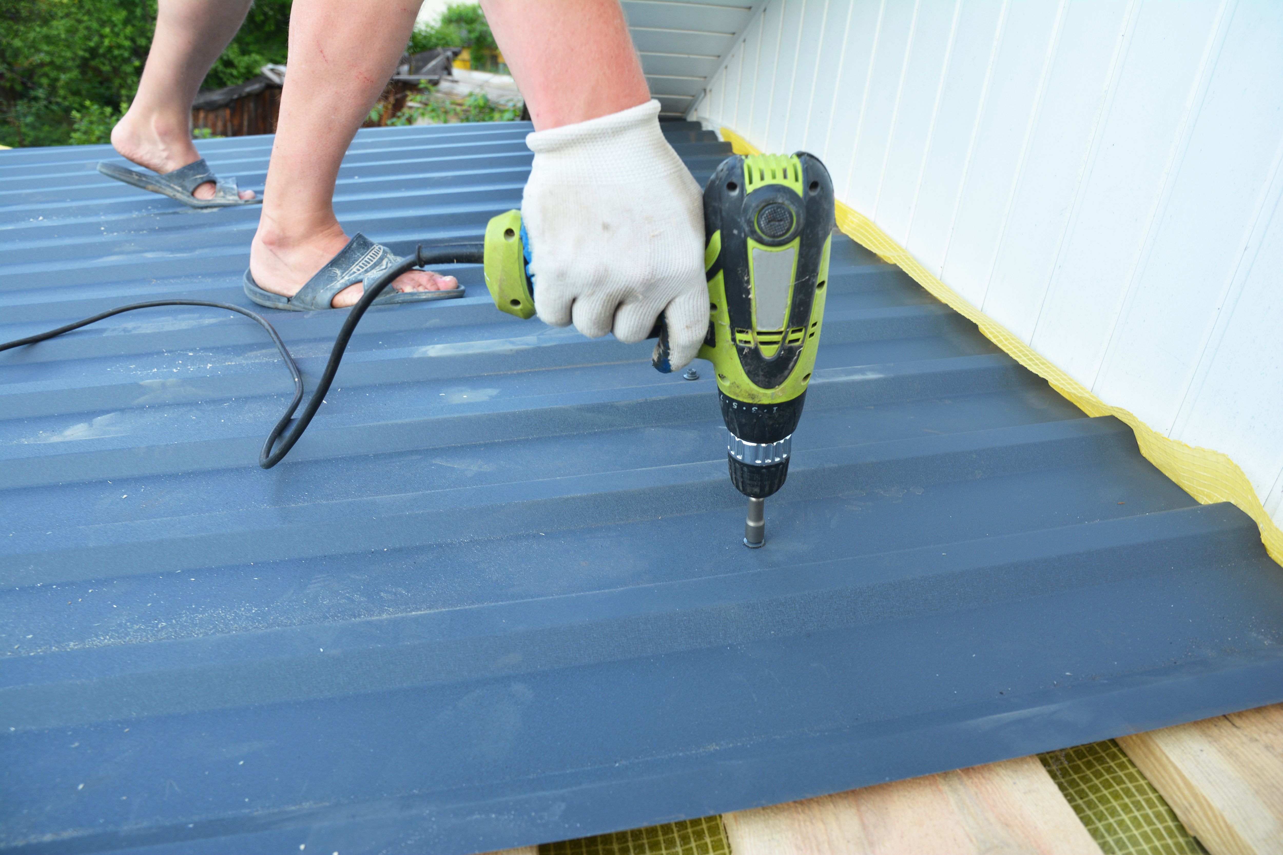 metal roof maintenance