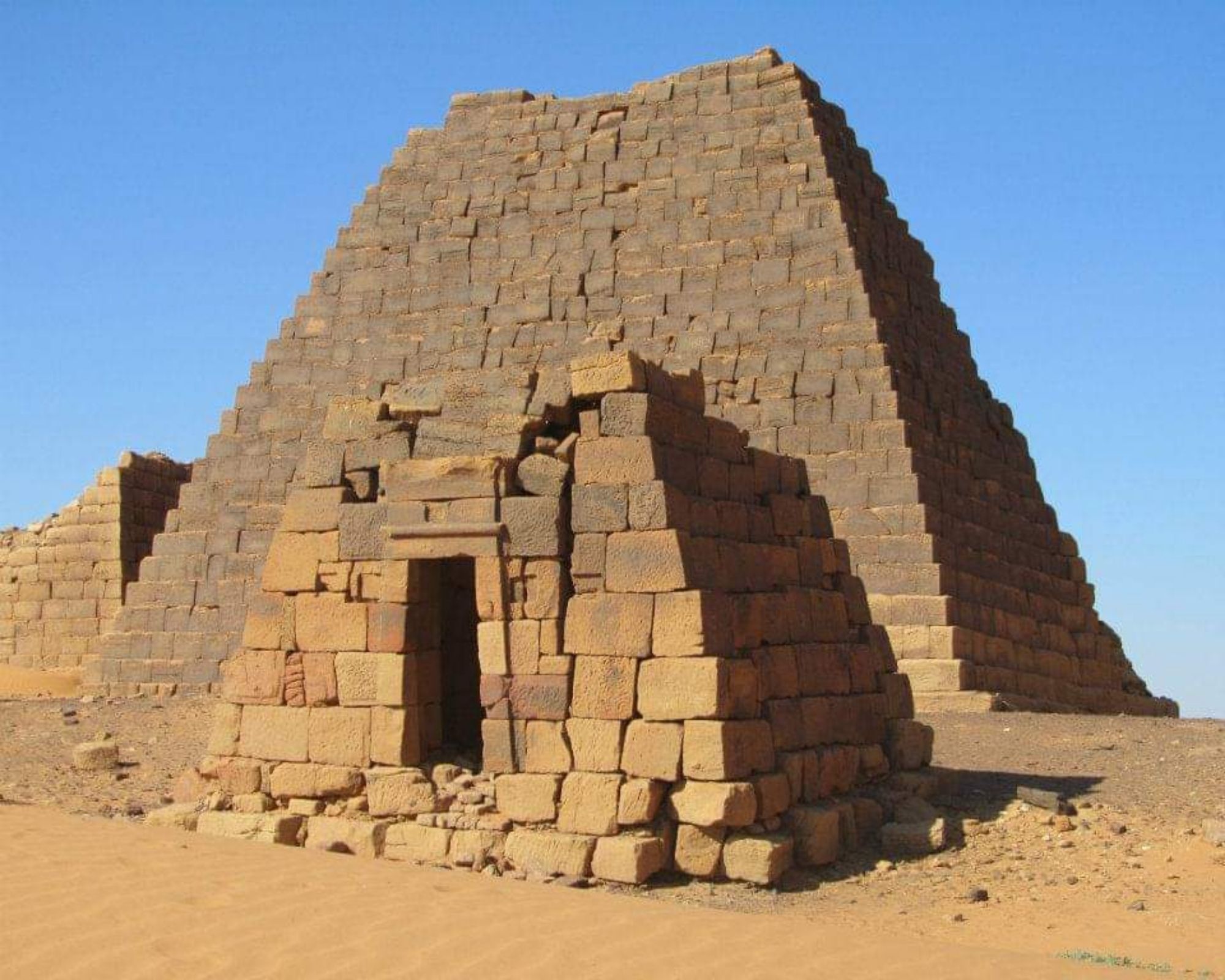 nubian pyramids