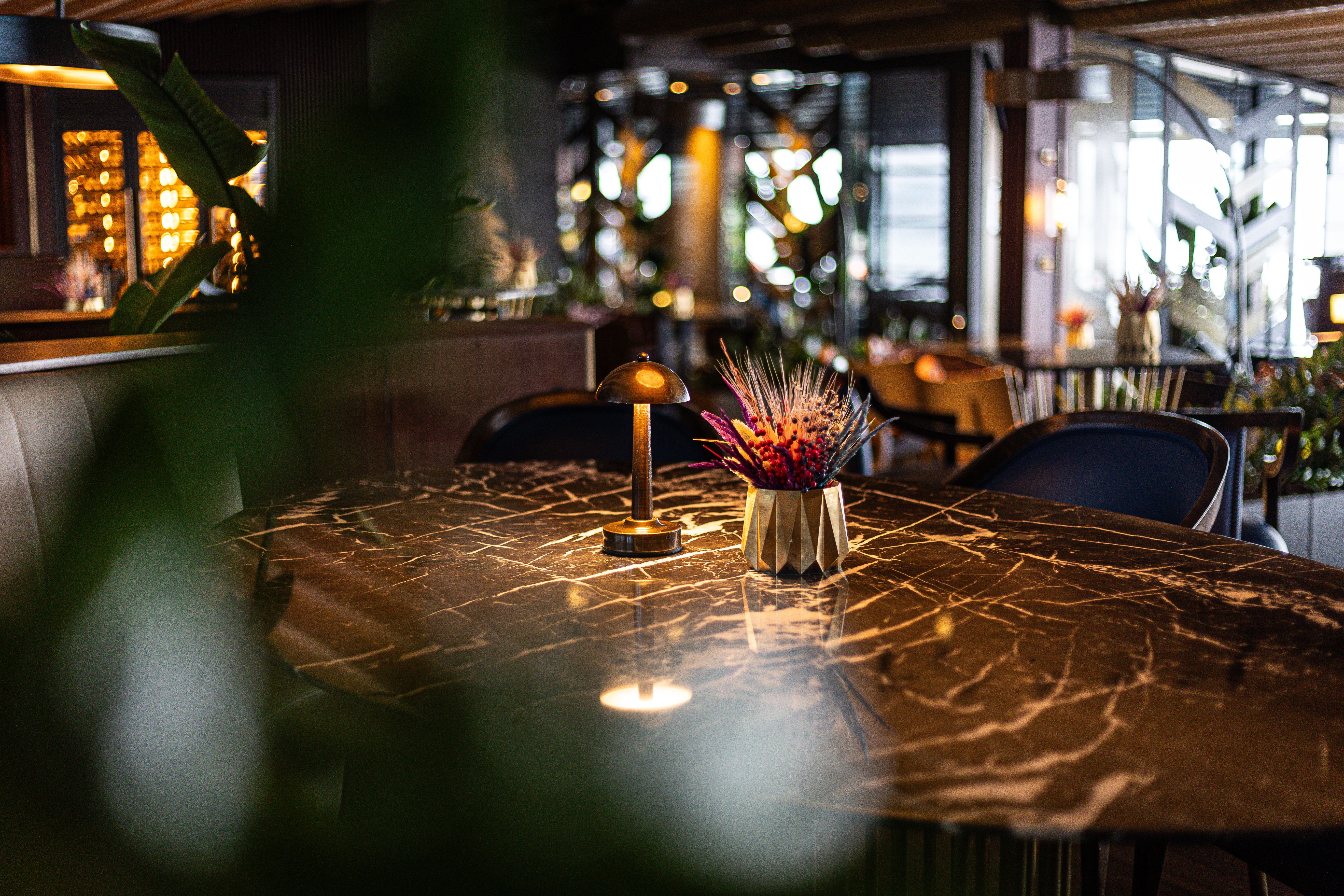 restaurant ambiance