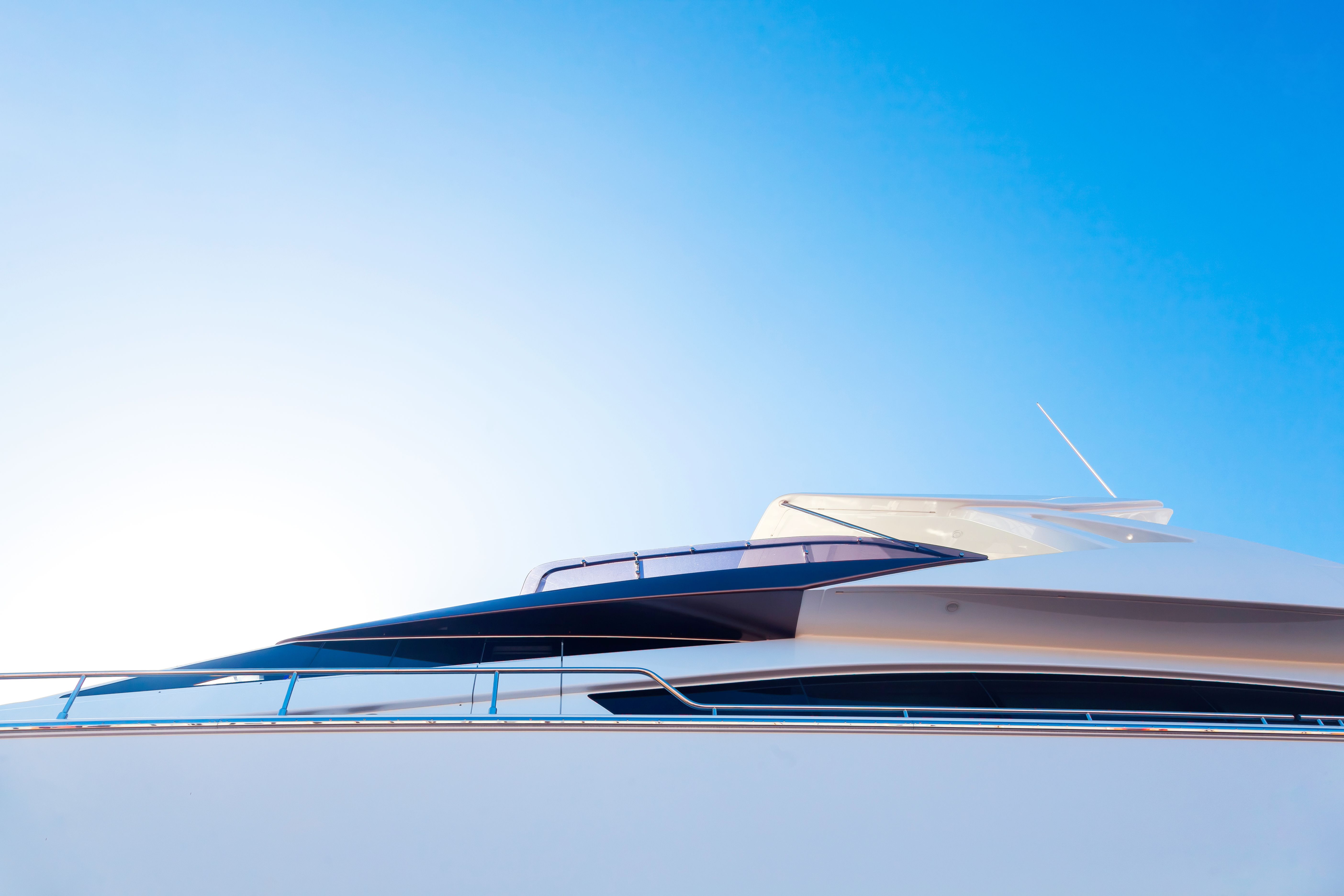 modern yacht design