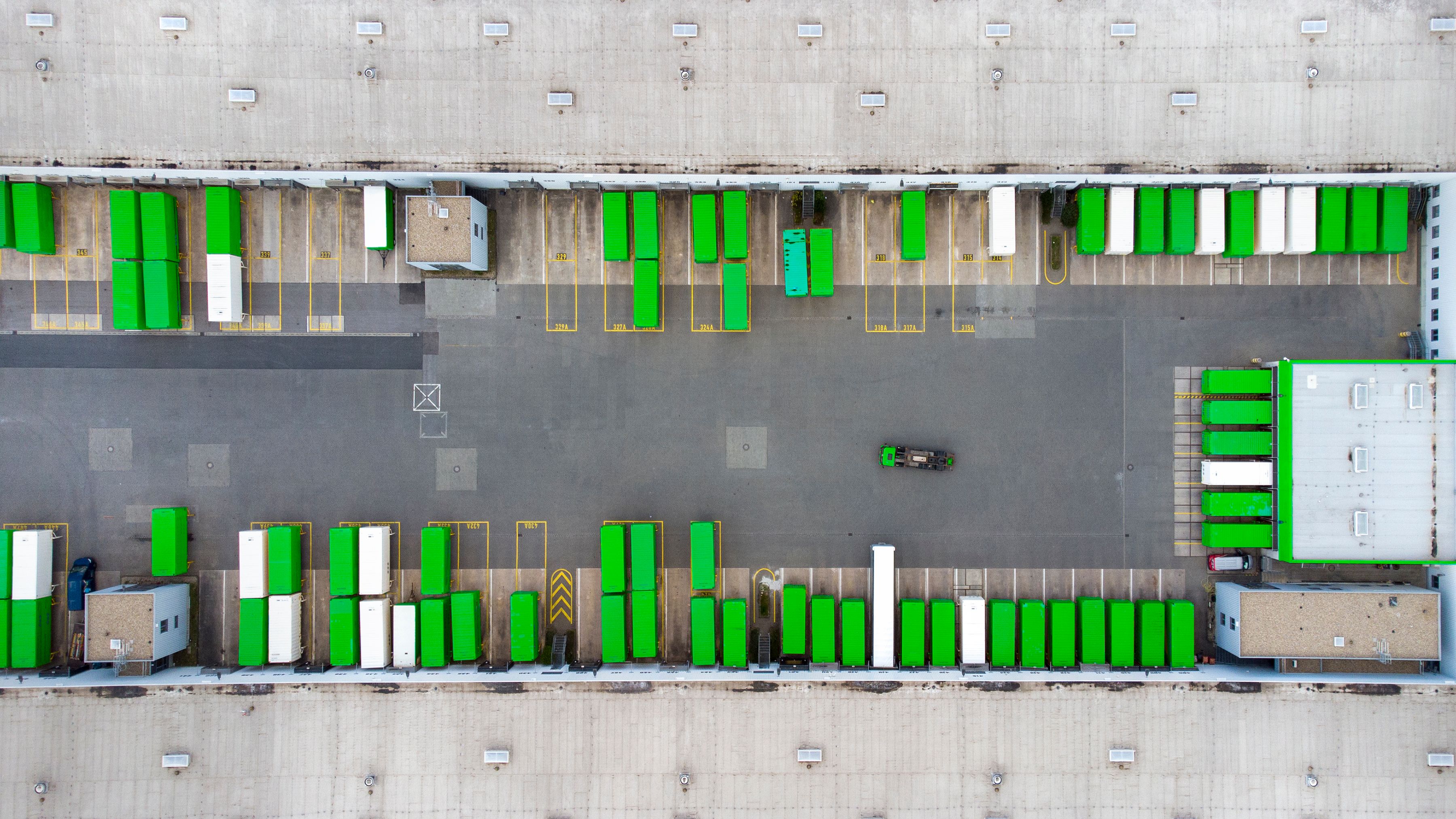 sustainable shipping companies