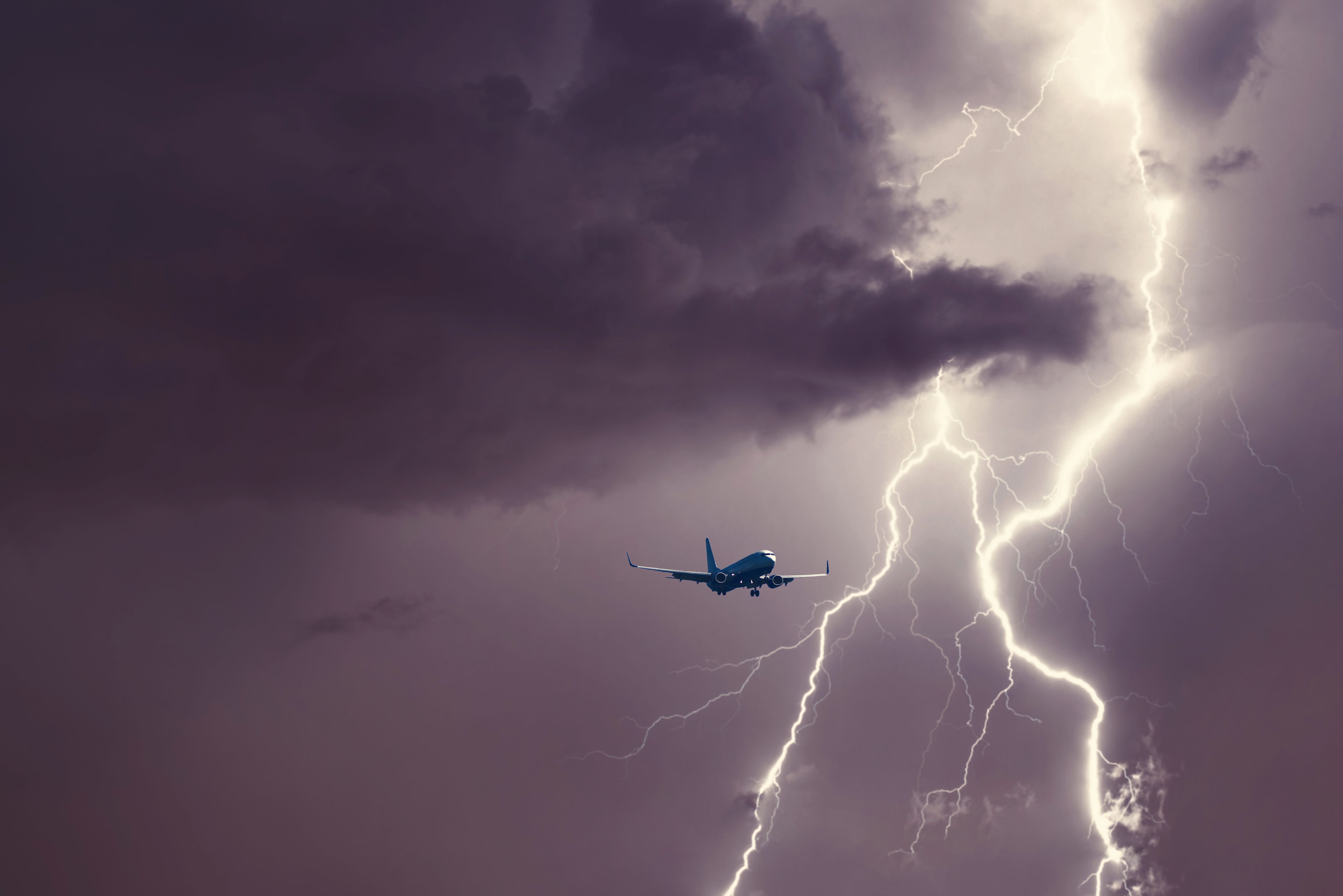 airplane storm