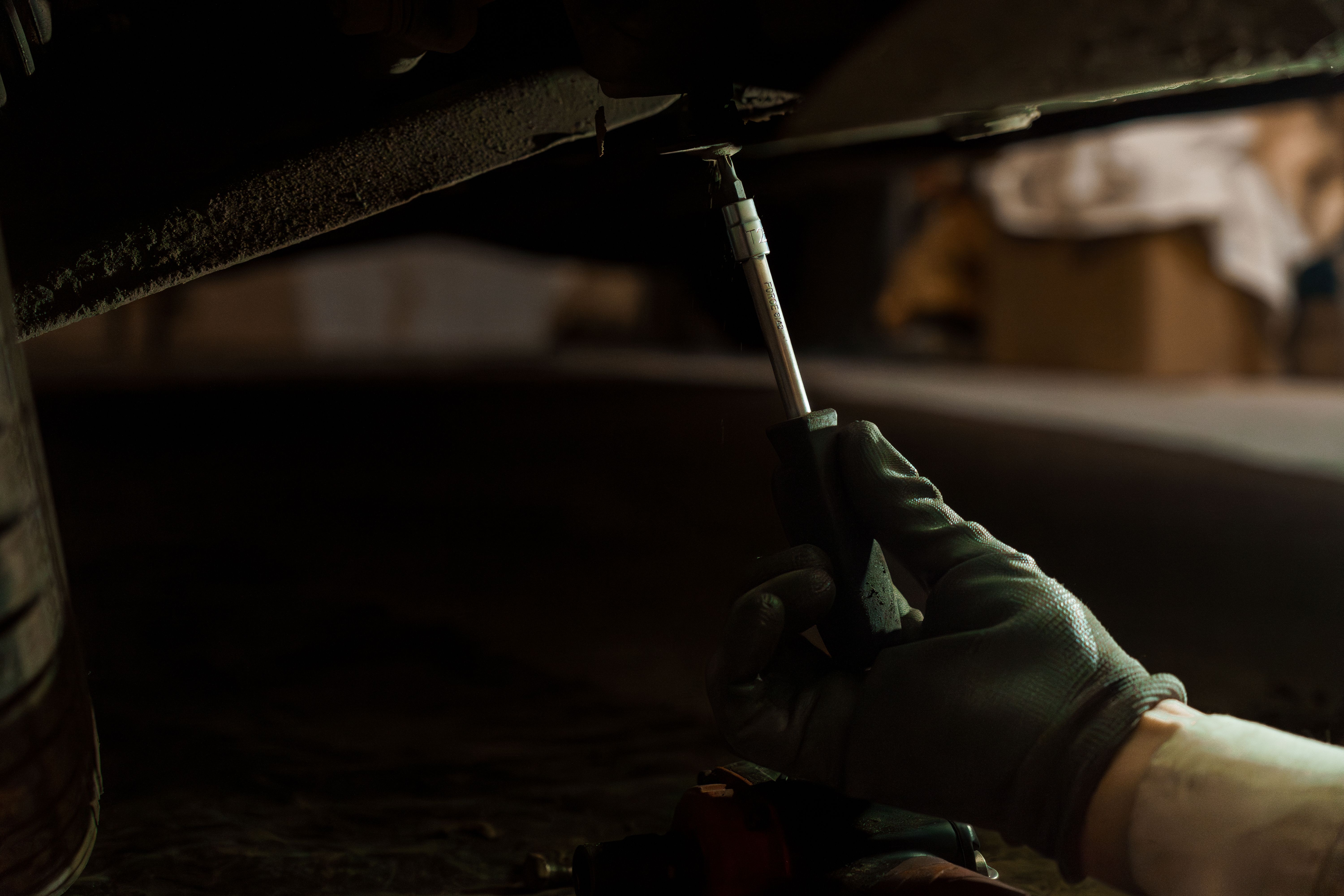 testing electrical outlet