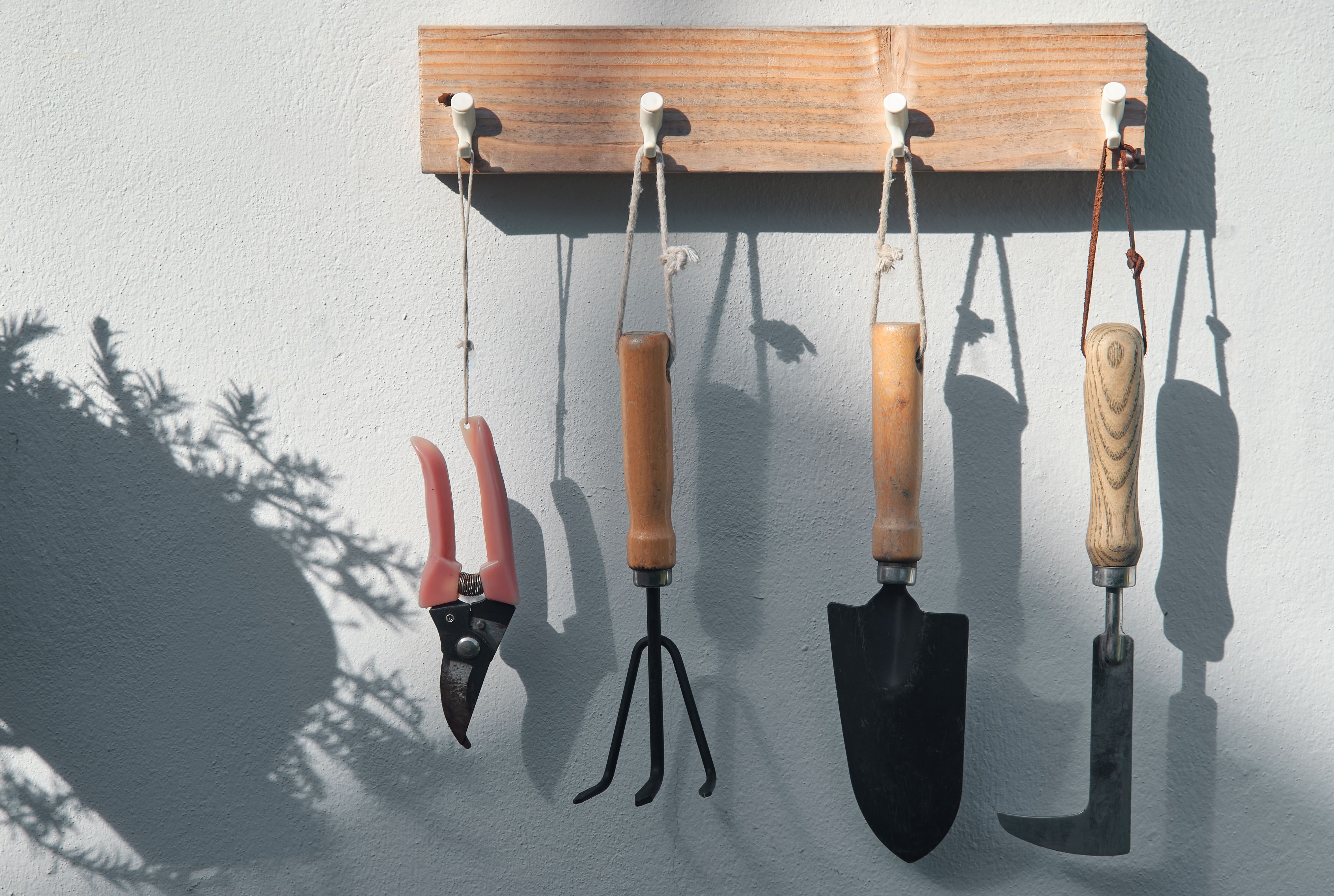 garden tools winter