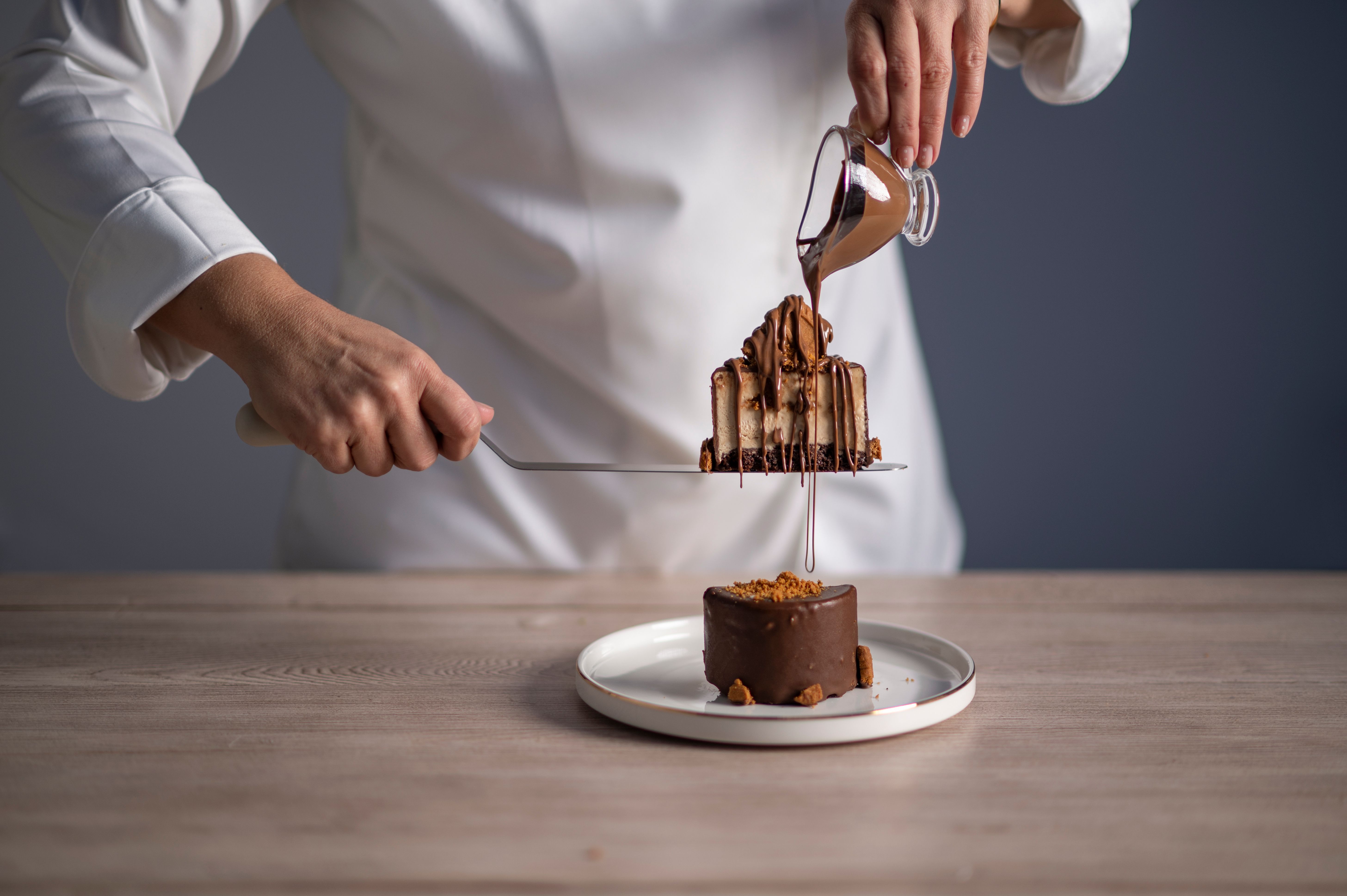 chef preparing dessert