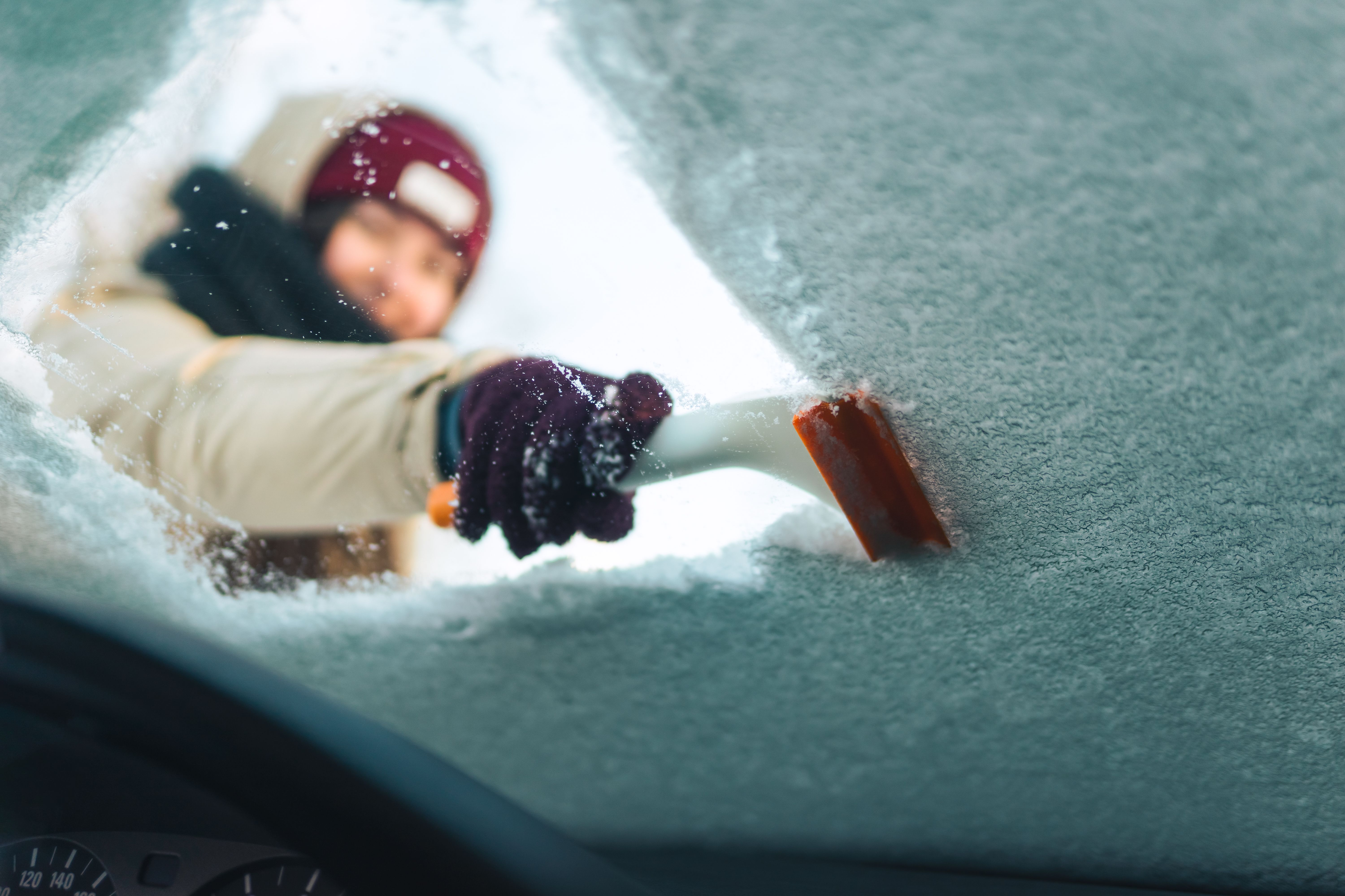 car windshield ice