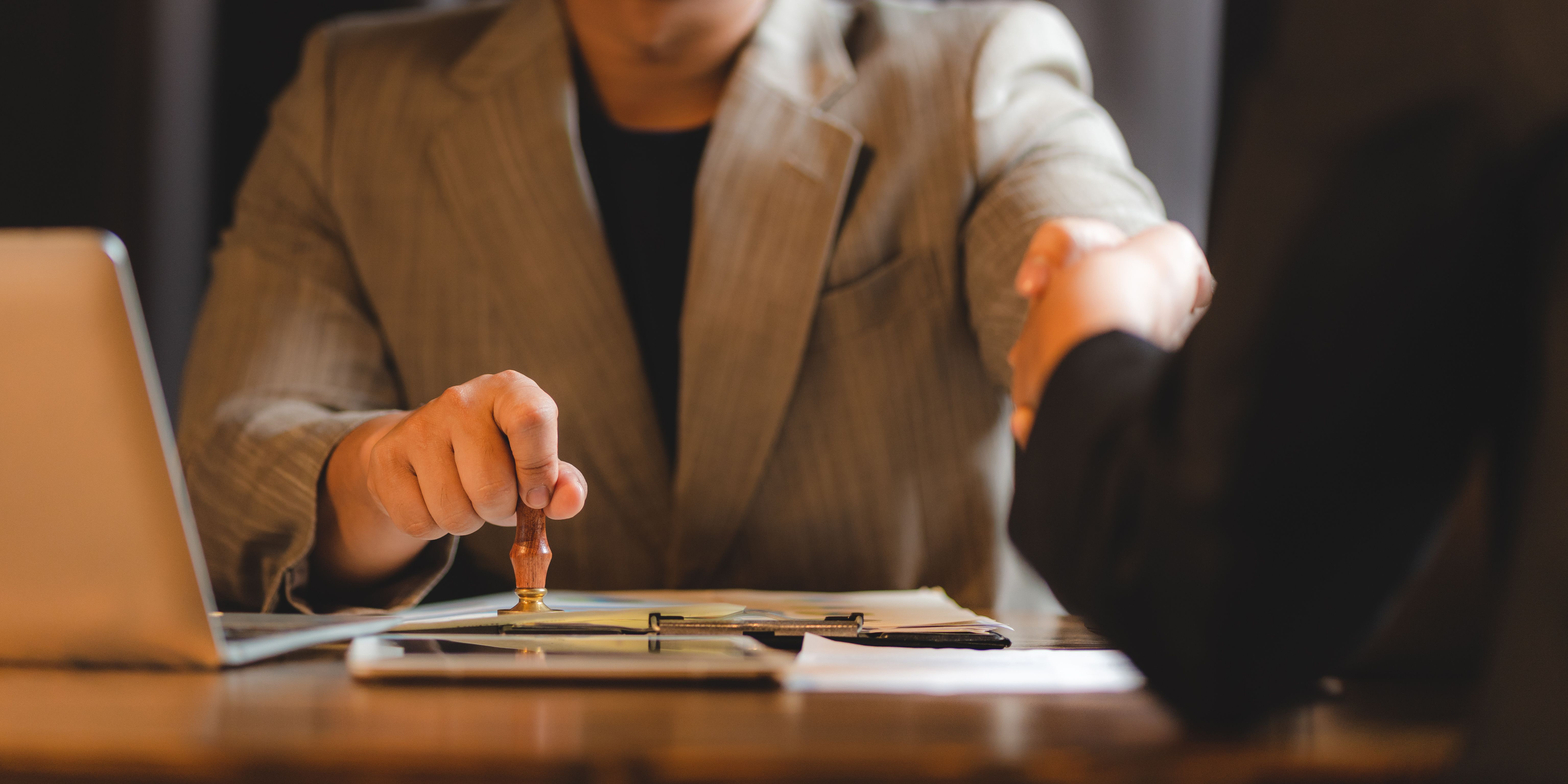 mobile notary safety