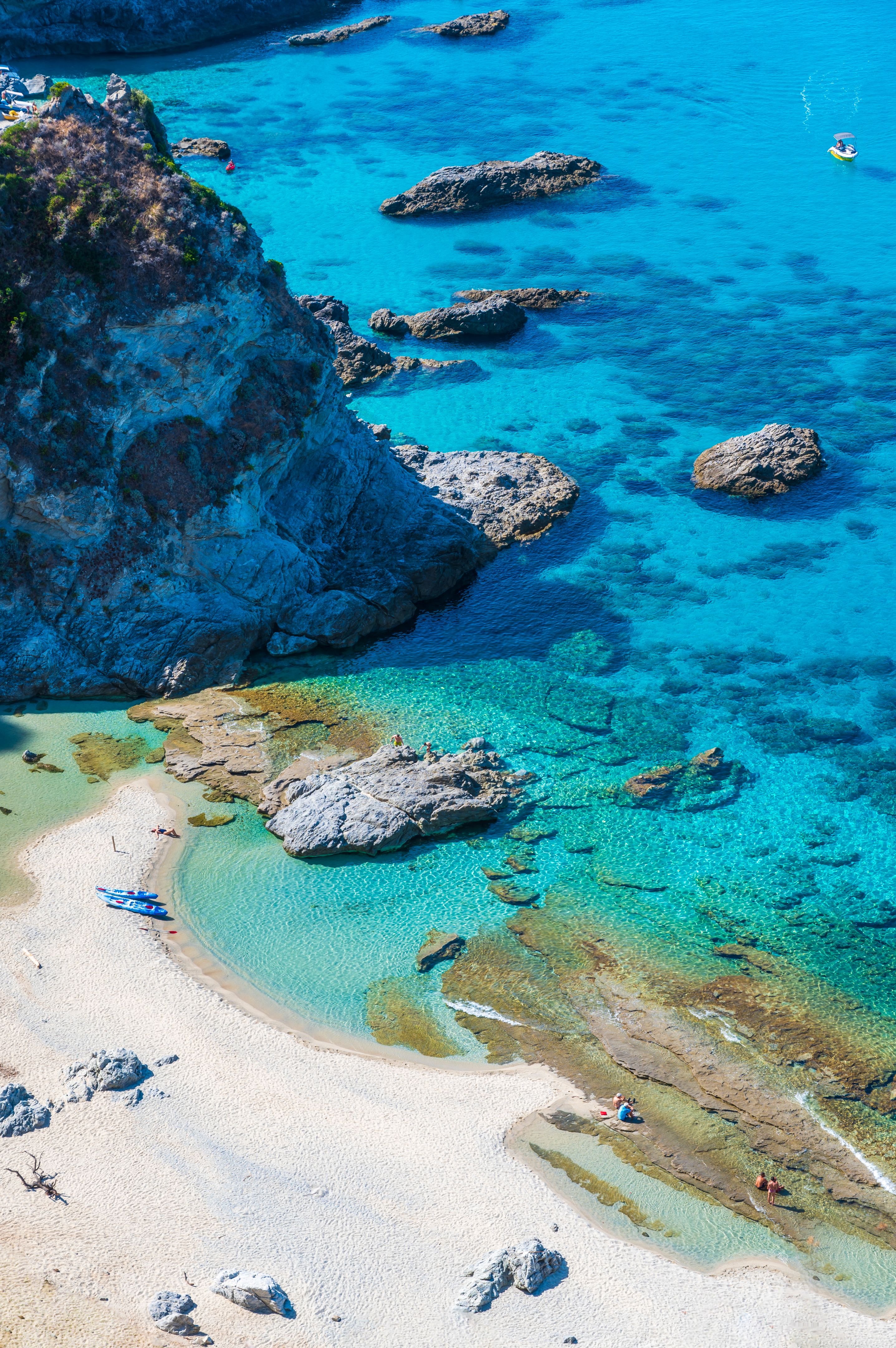calabria coast spring
