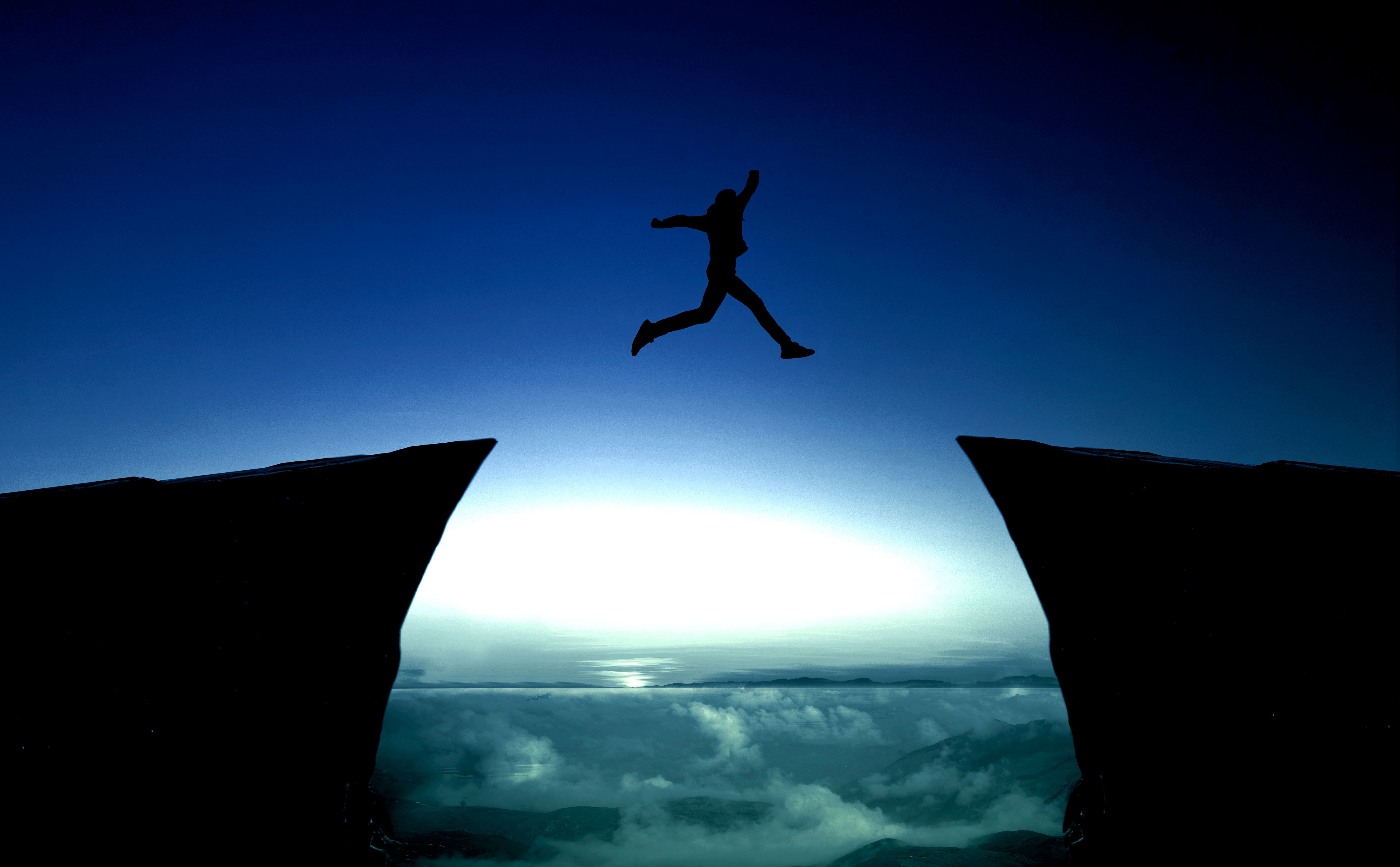 Photo depicting the person who focuses on the target