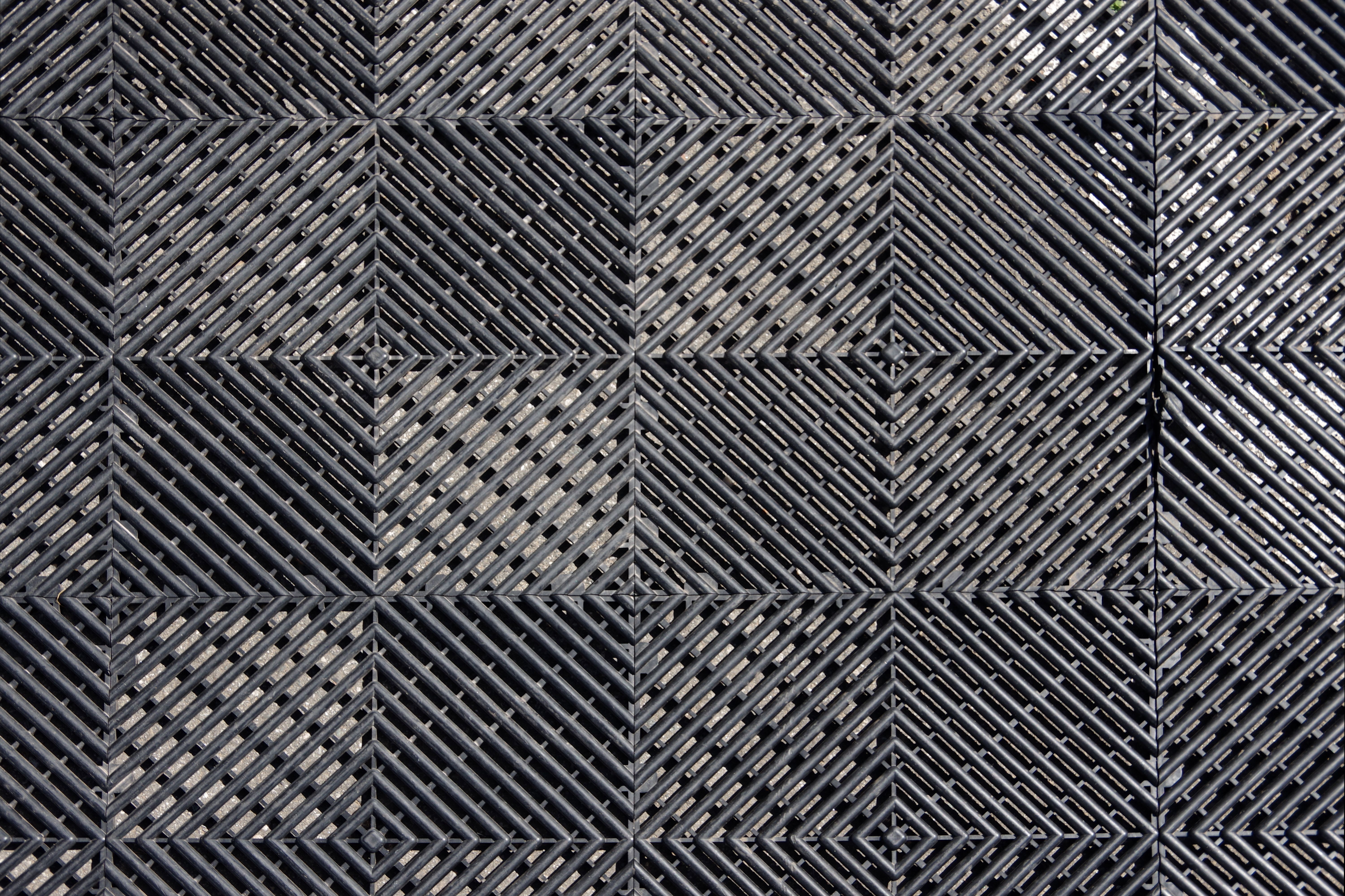geometric outdoor mat