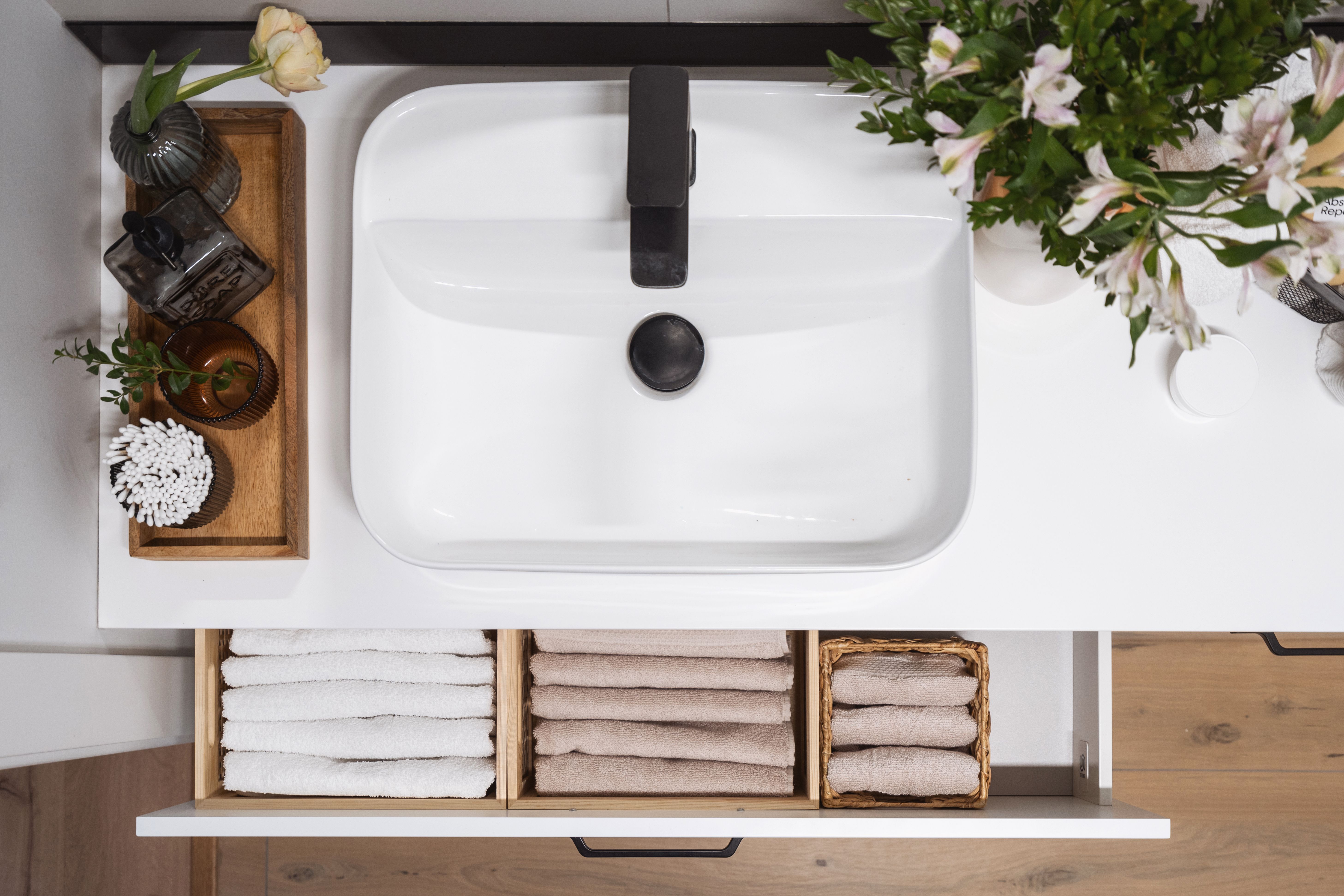 modern bathroom storage