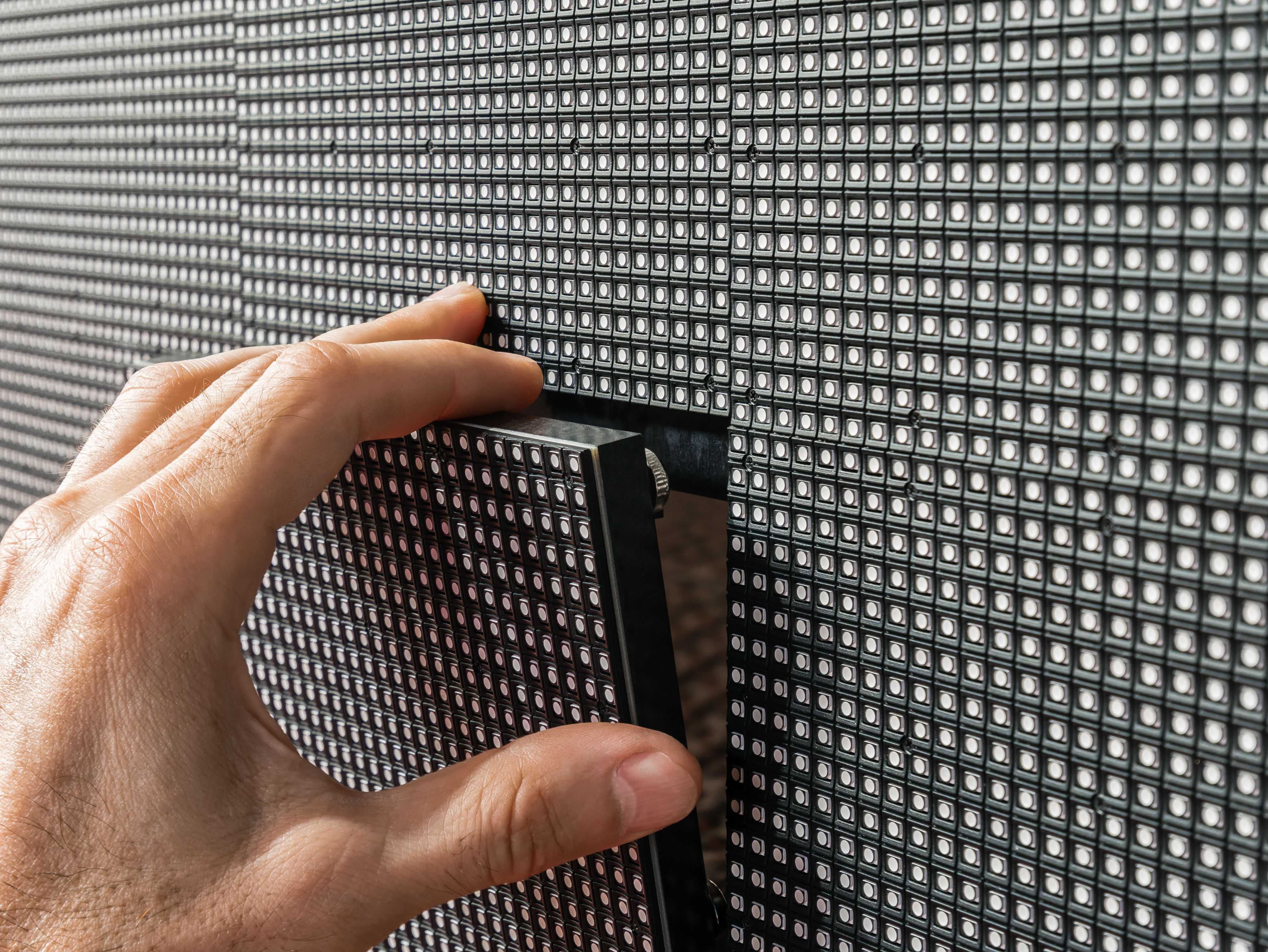 LED video wall maintenance