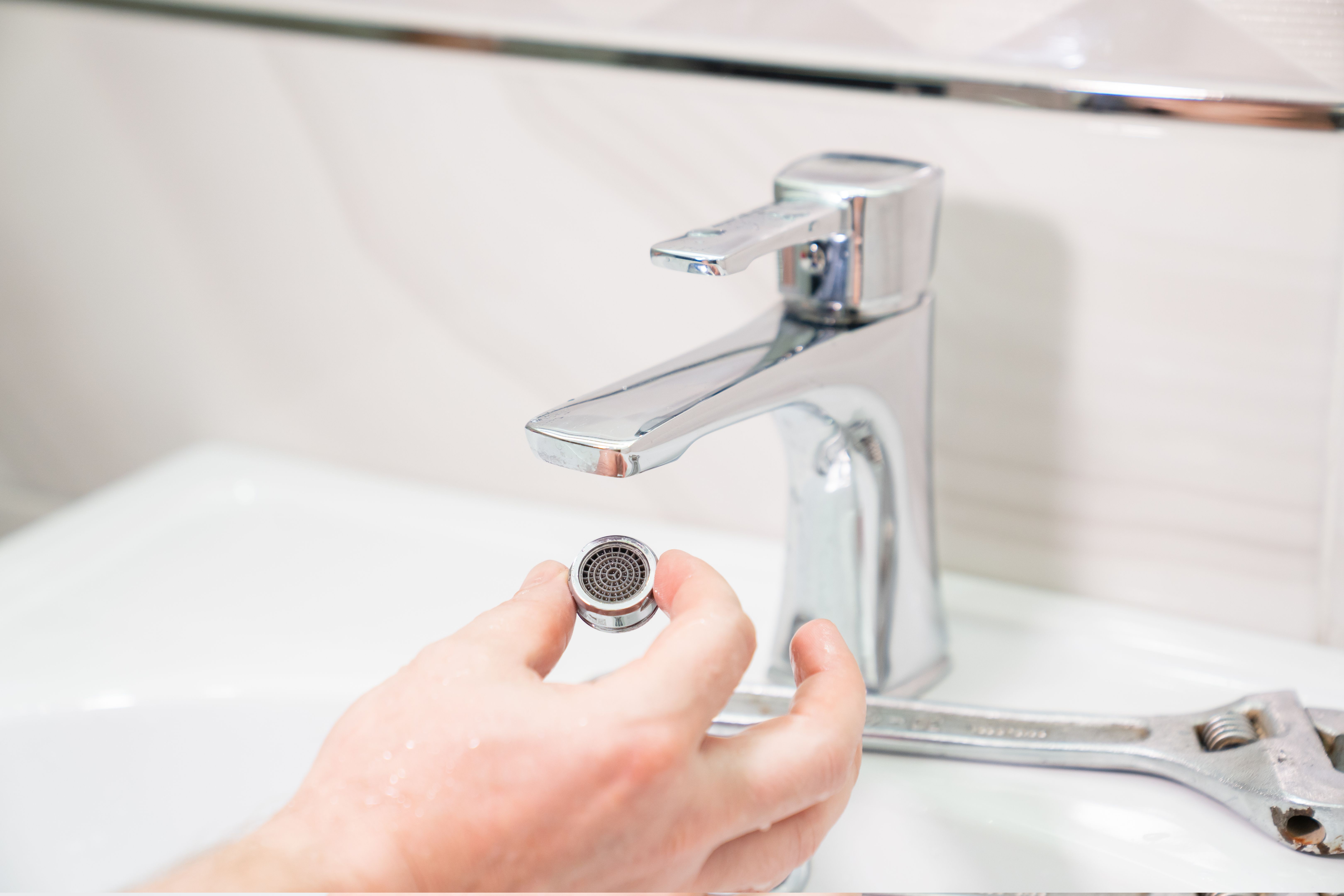 faucet with aerator