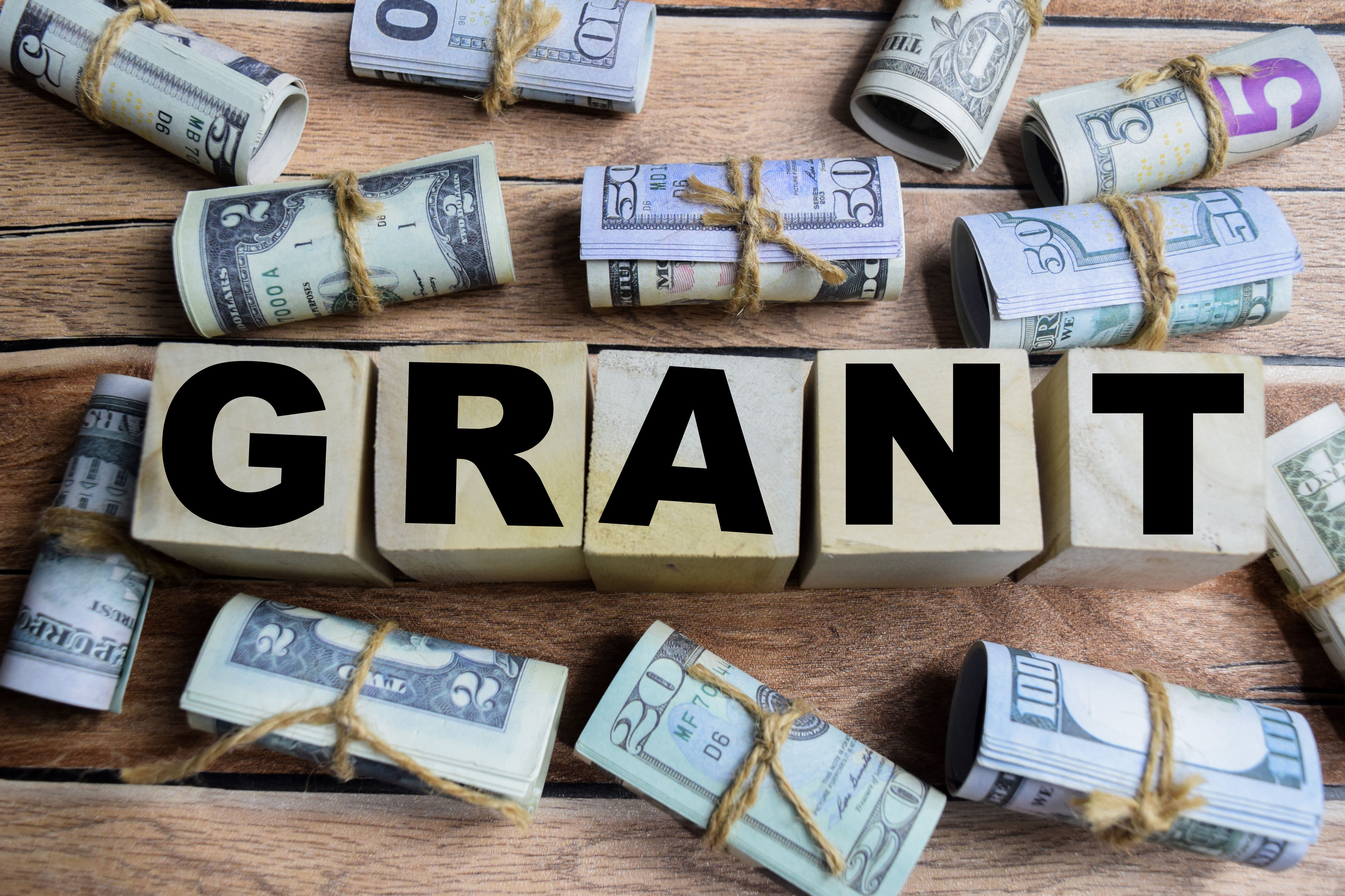 grants scholarships