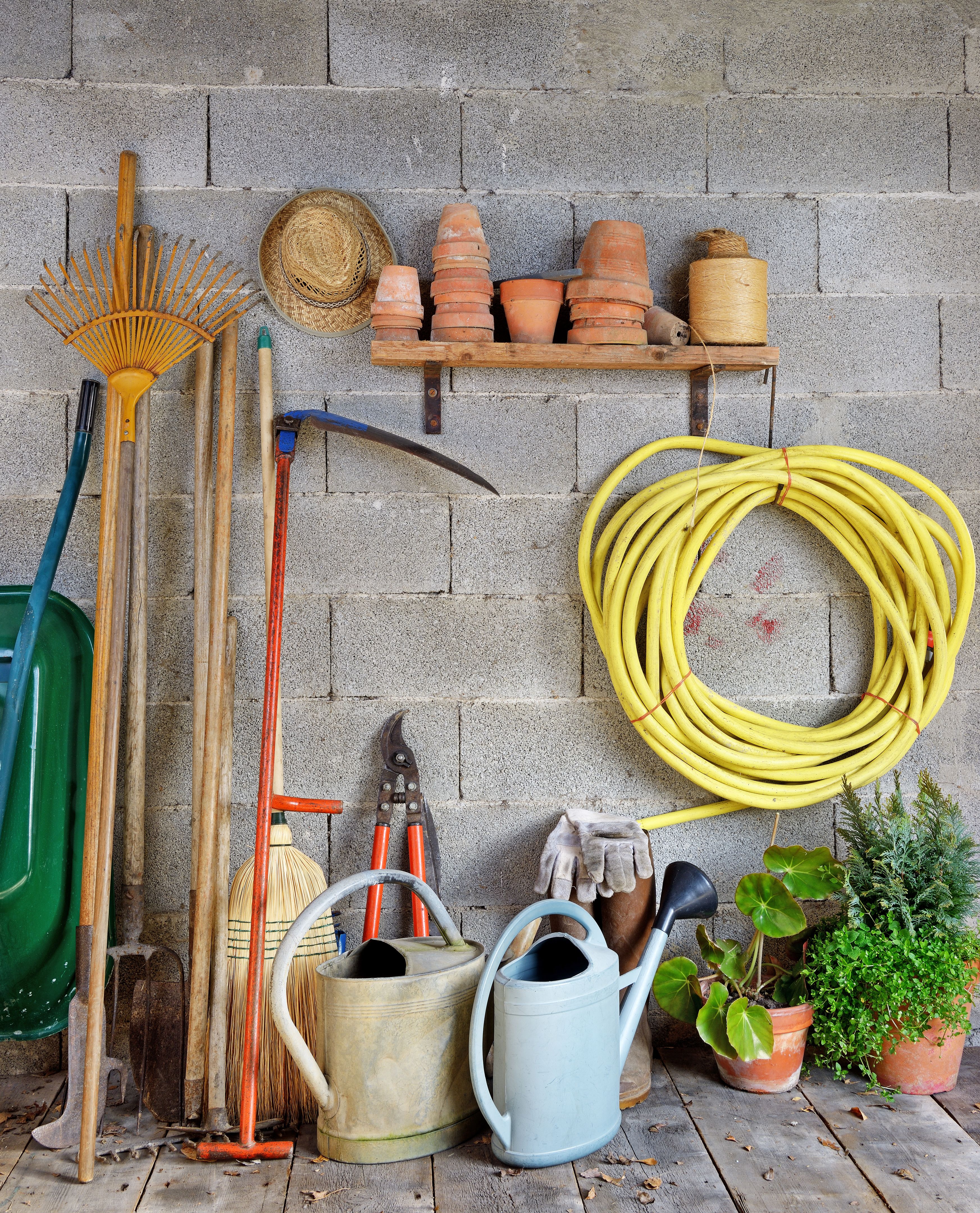 garden hose storage