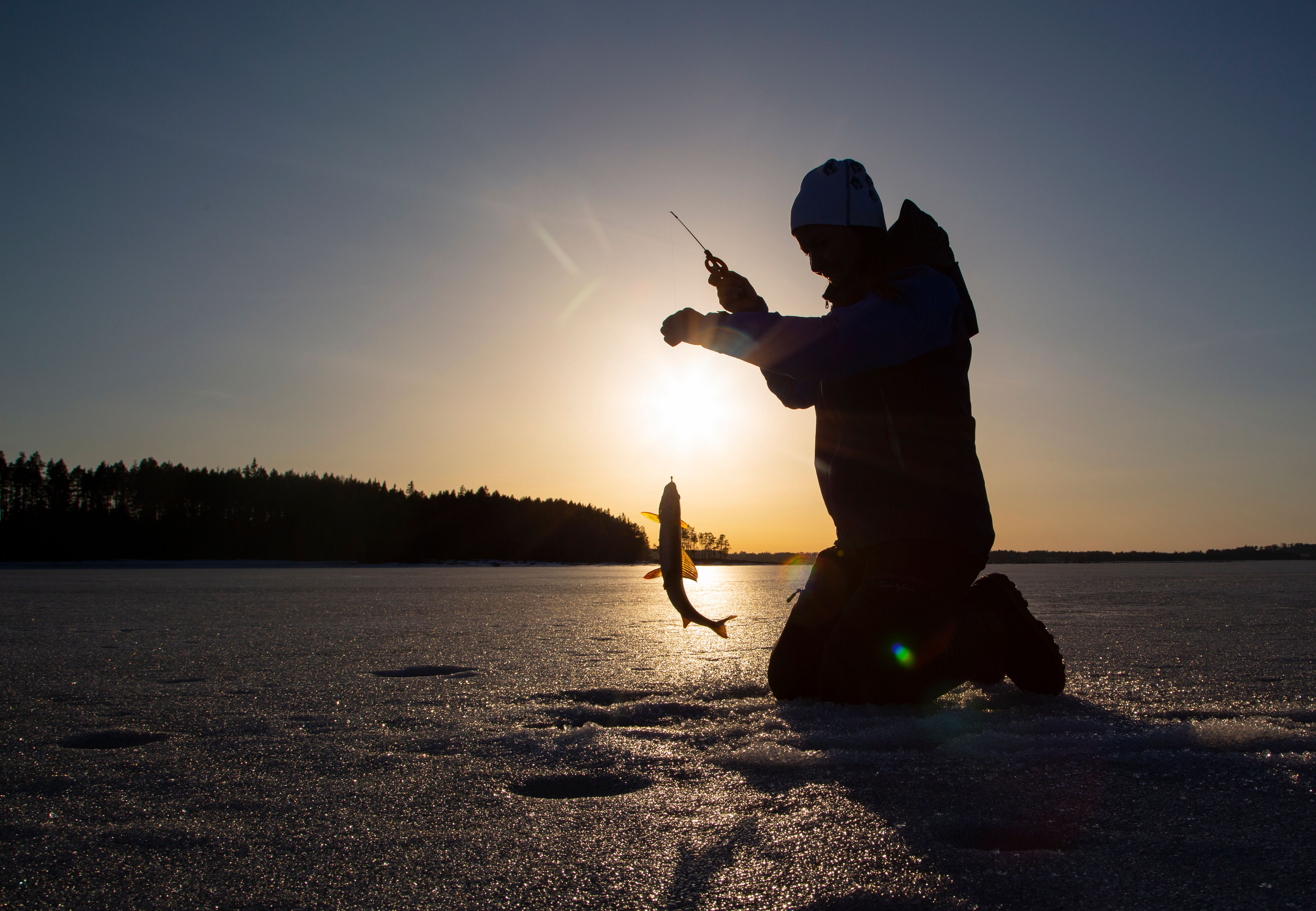 winter fishing