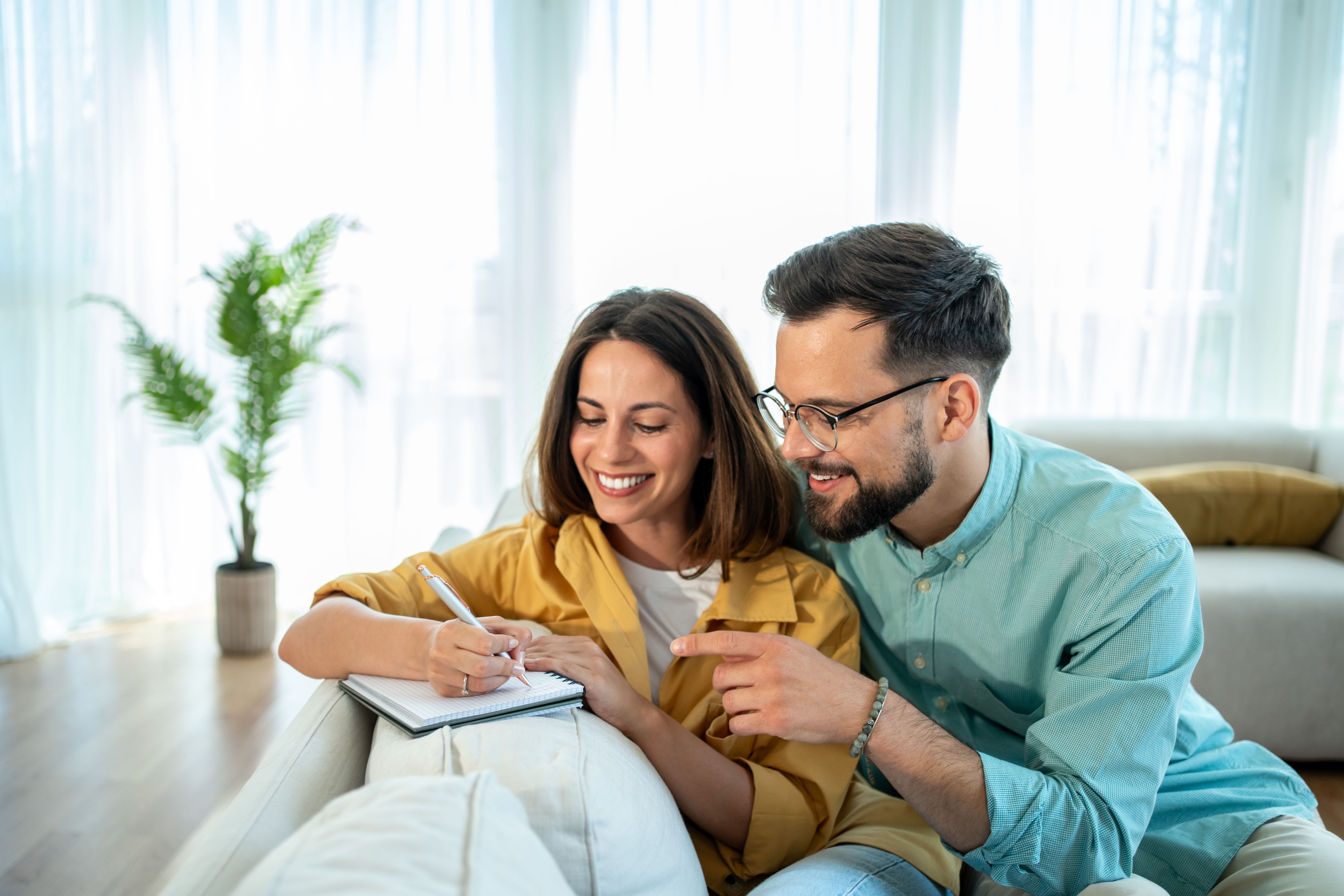couple planning date