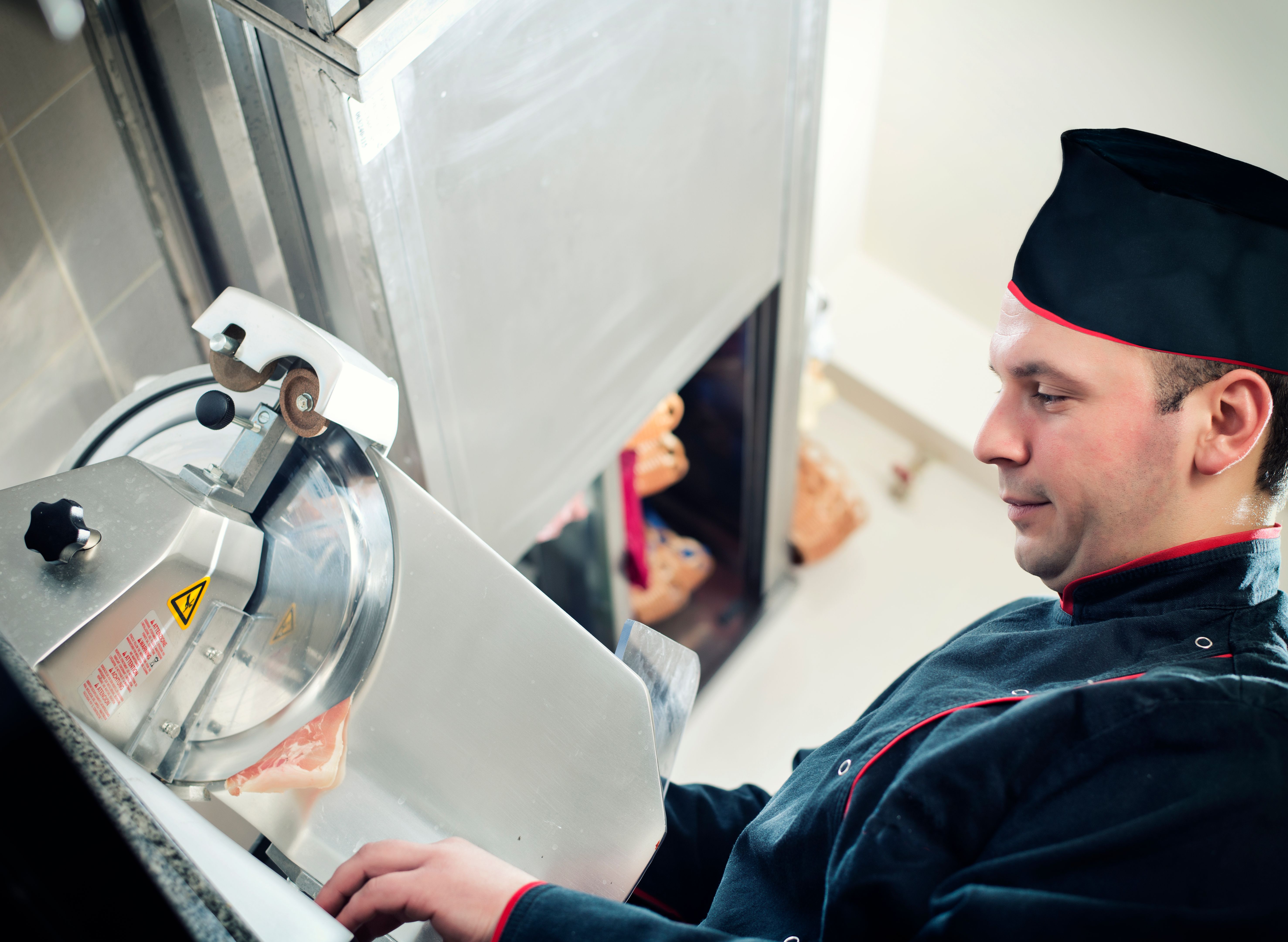 chef using slicer