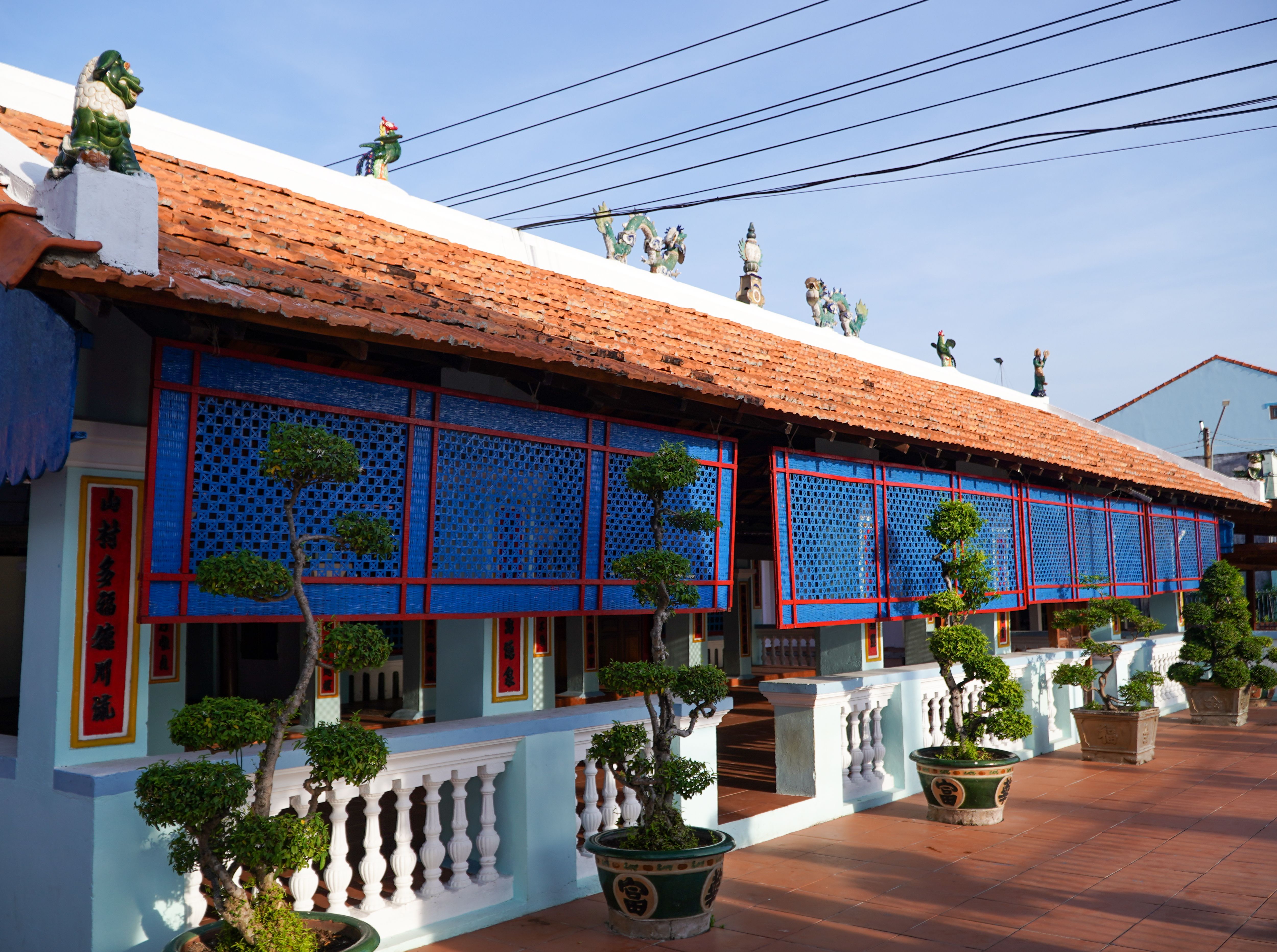 Architecture inside and outside Long Son Big House, Ba Ria Vung Tau province