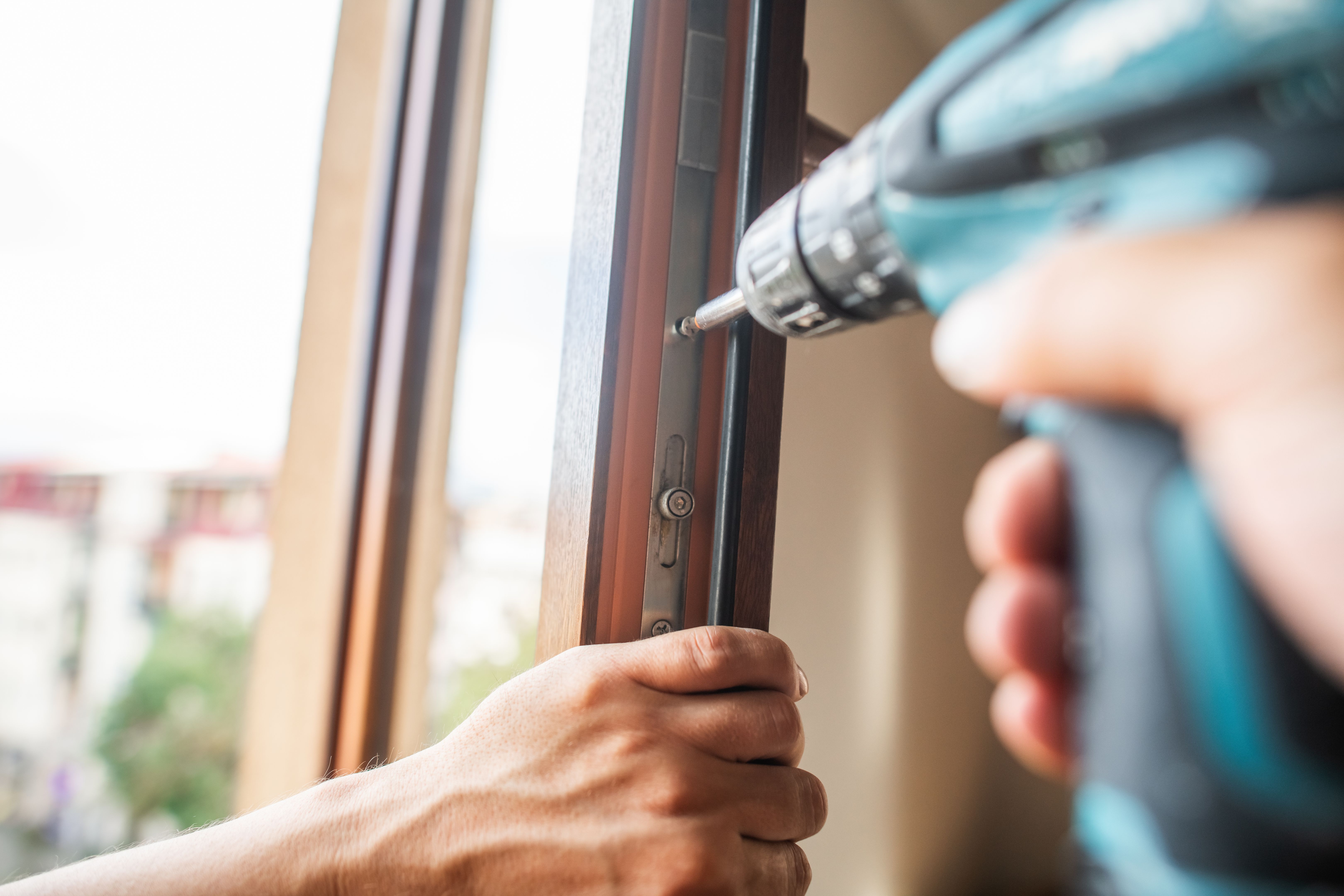 window fitting tools