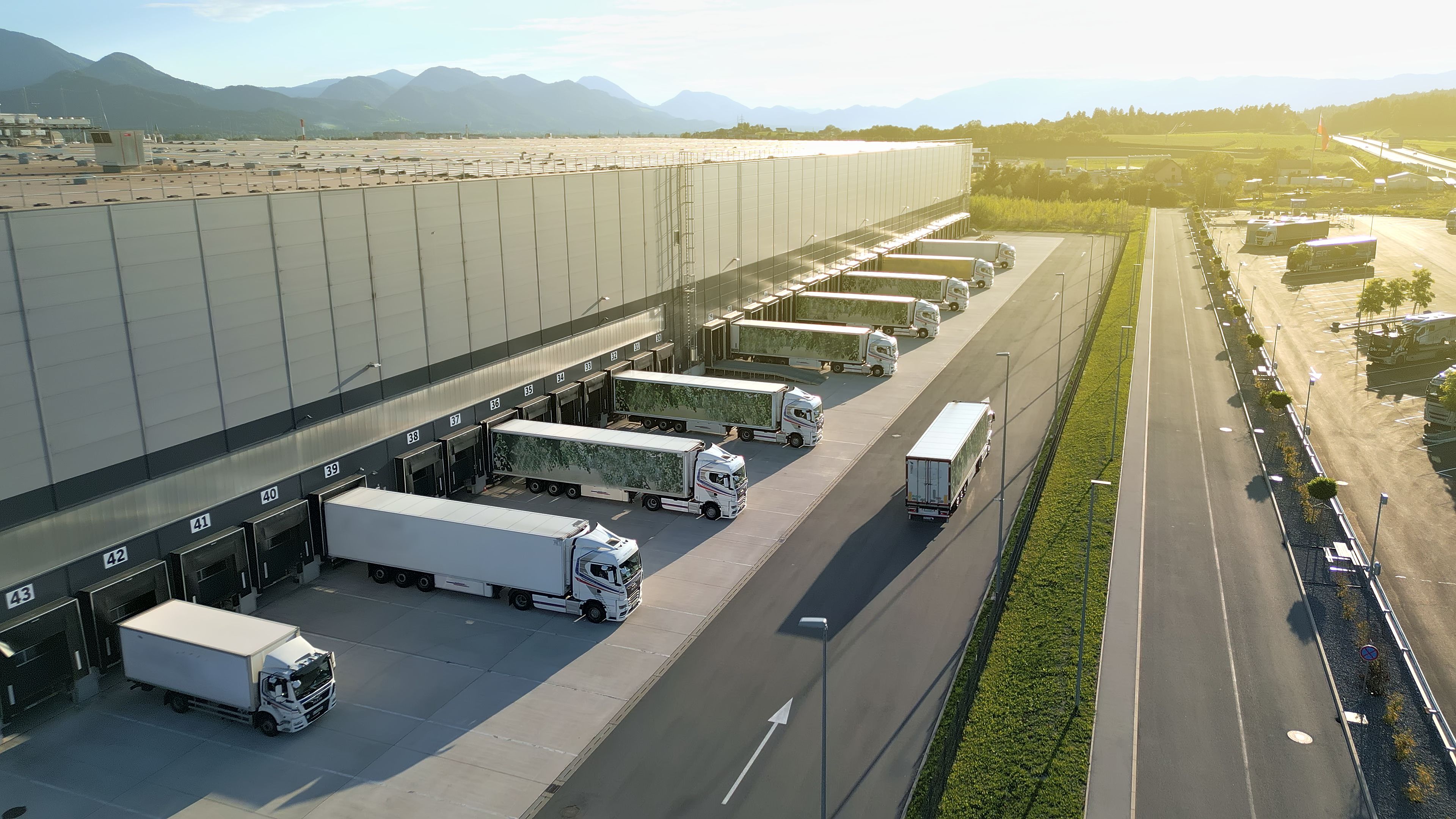 cross border logistics