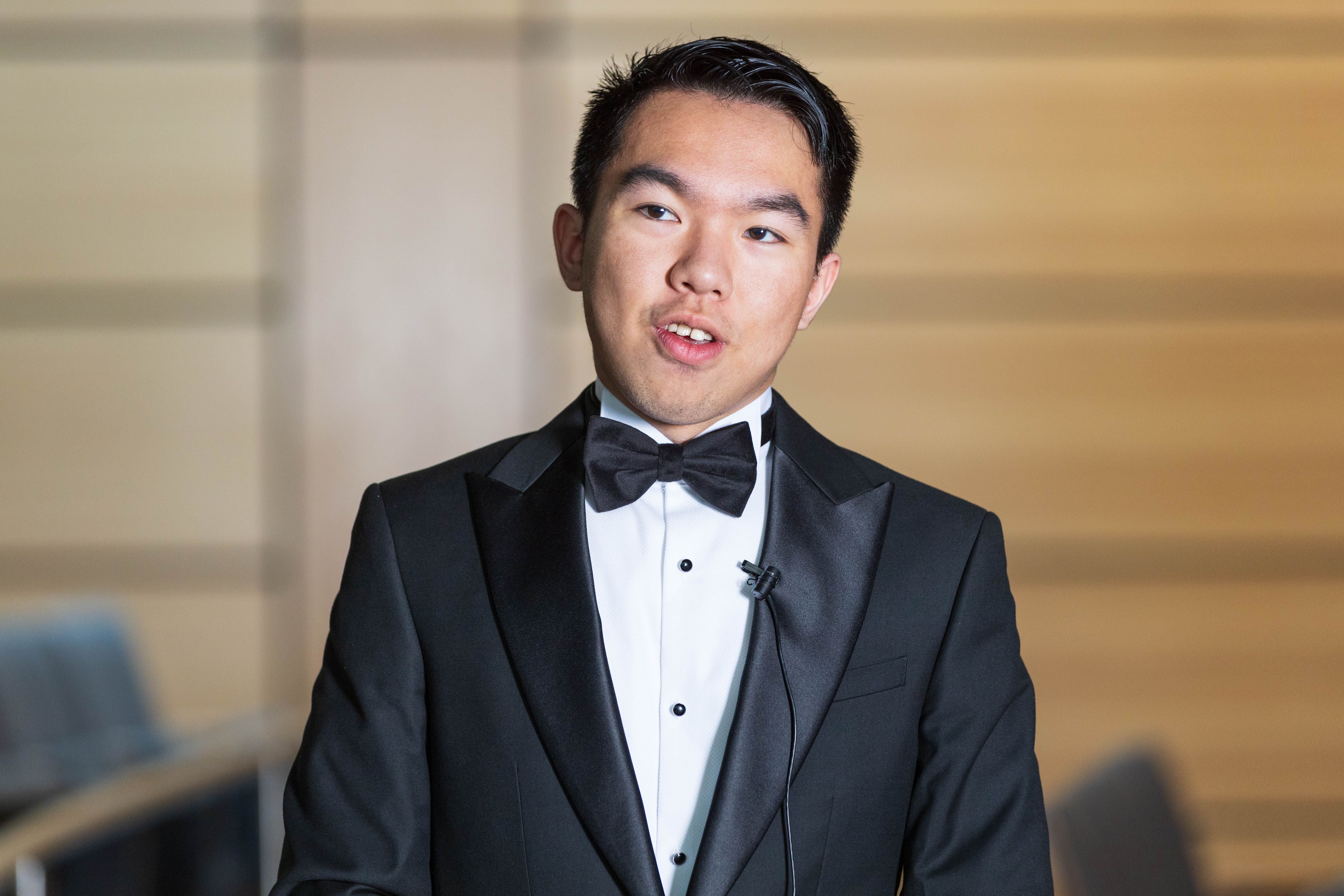 photojournalistic wedding