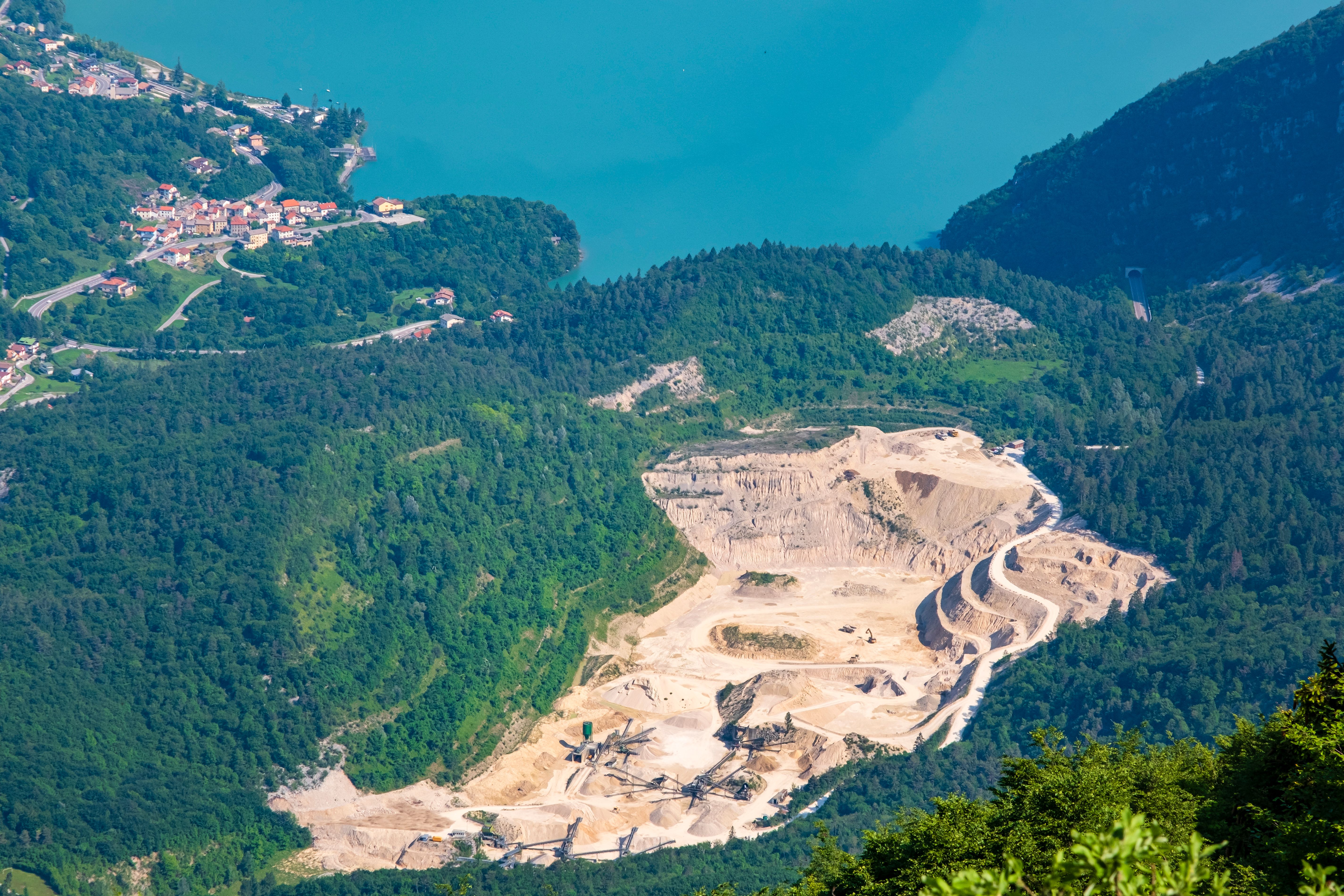 landscape aggregates