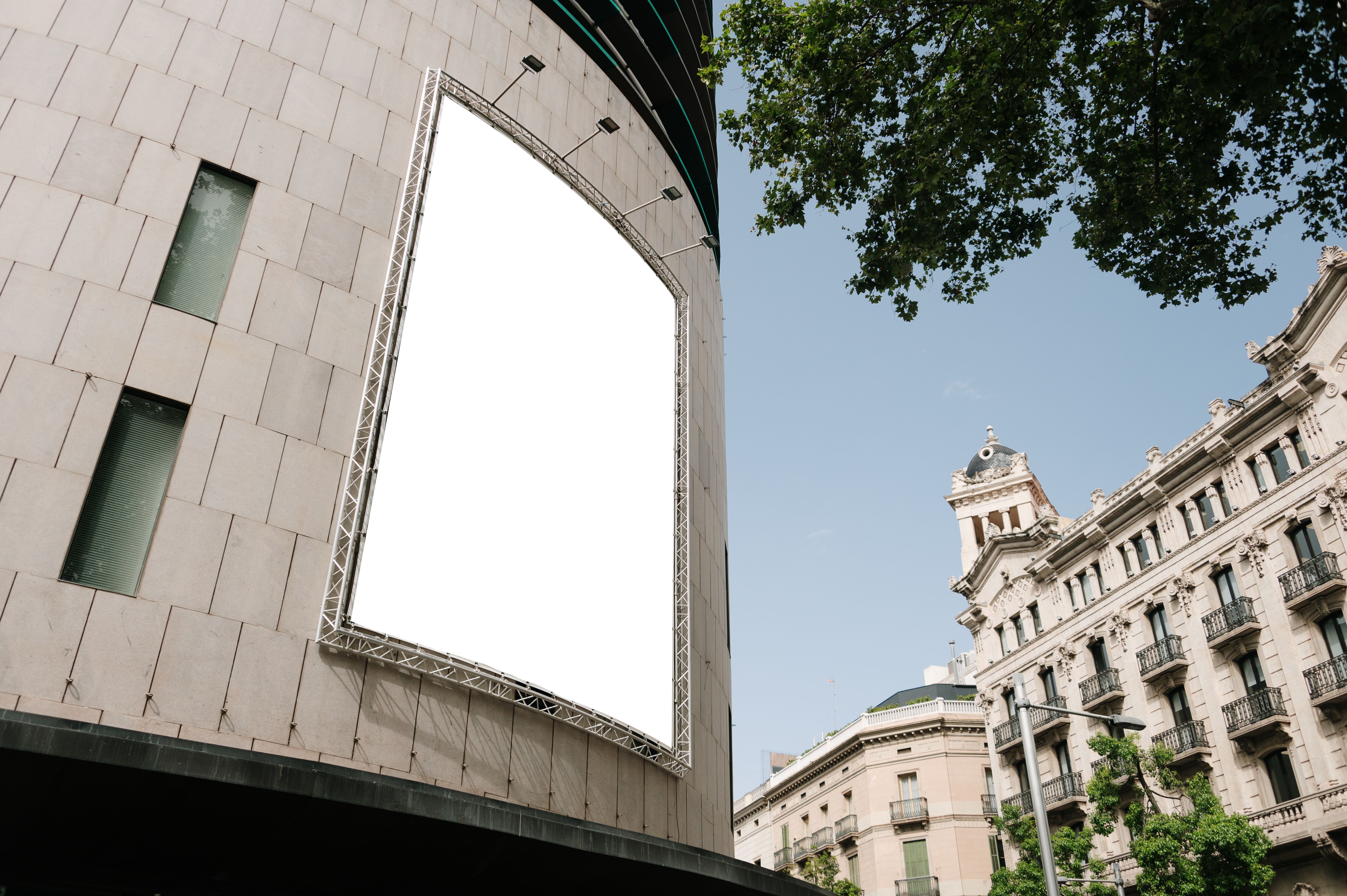 mantenimiento publicidad exterior