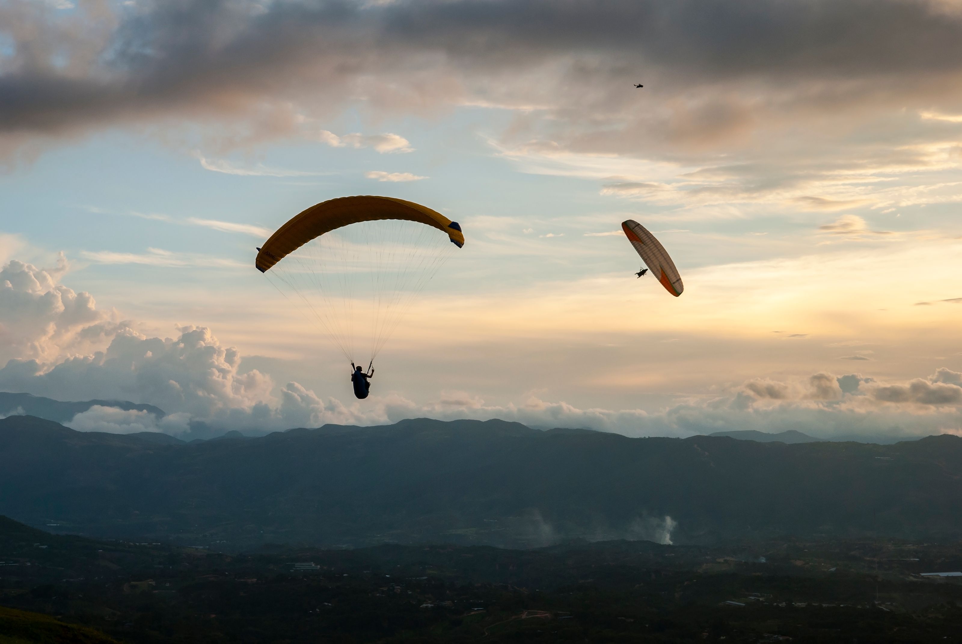 paragliding colombia