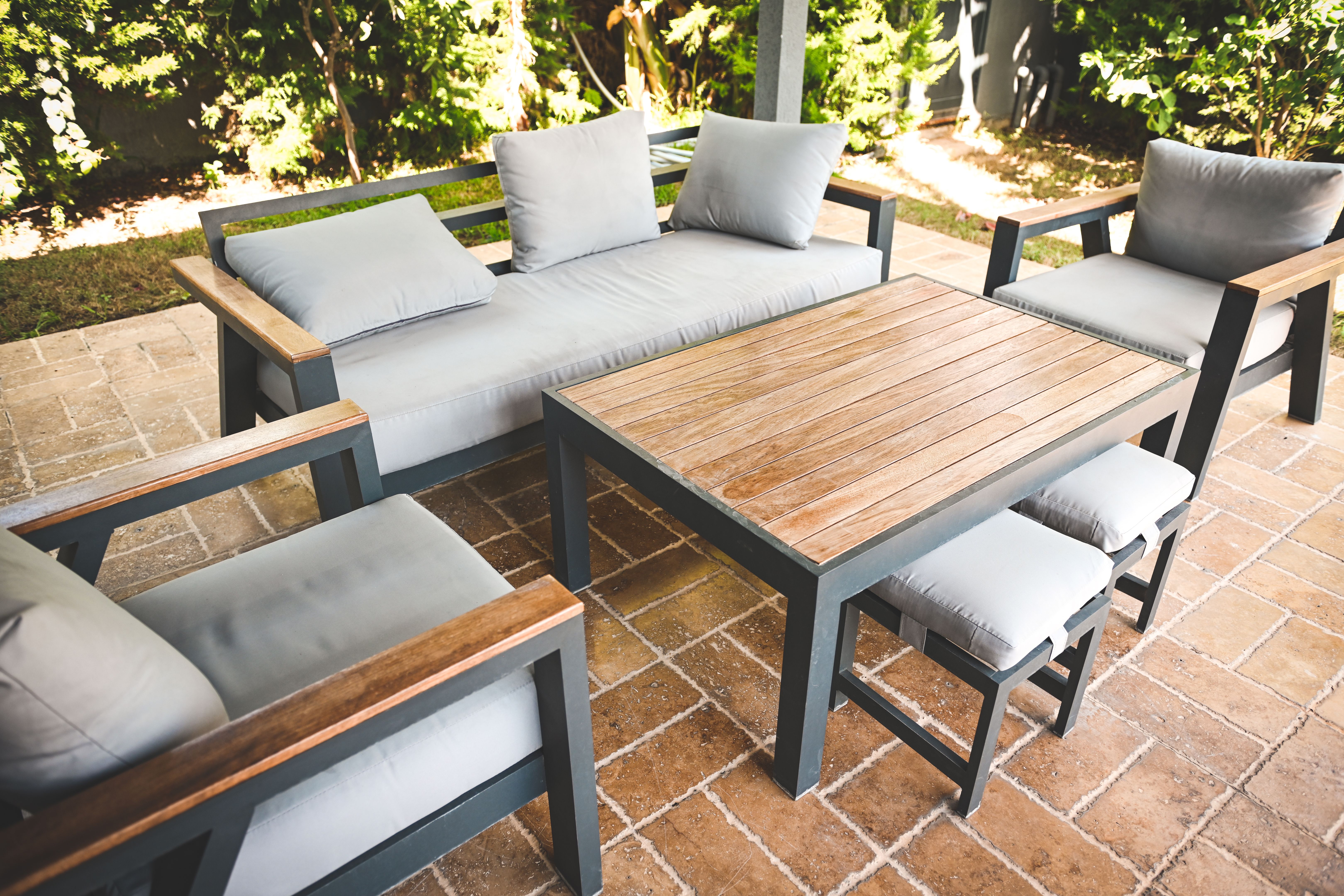 secure outdoor furniture