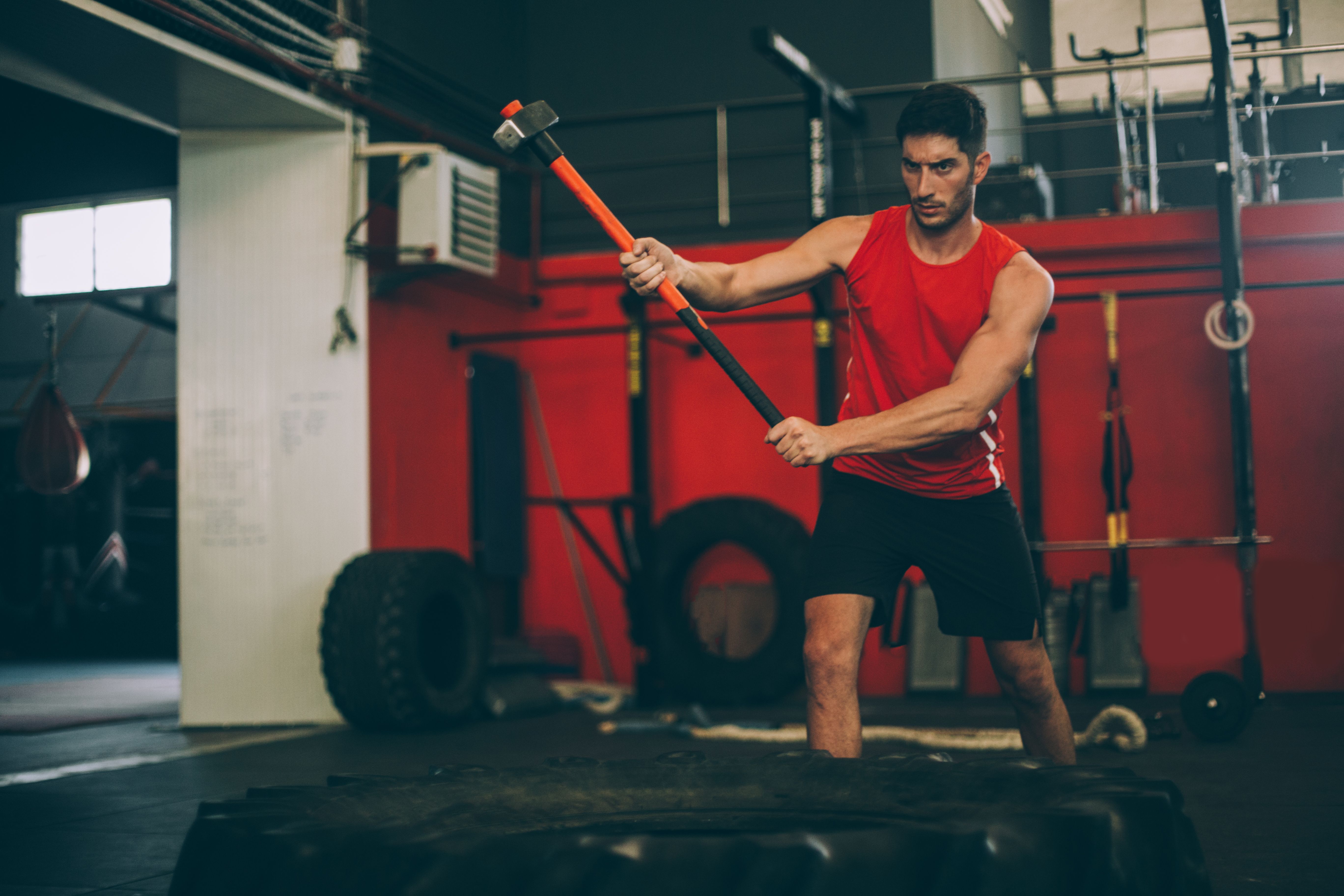 Тренировка с кувалдой