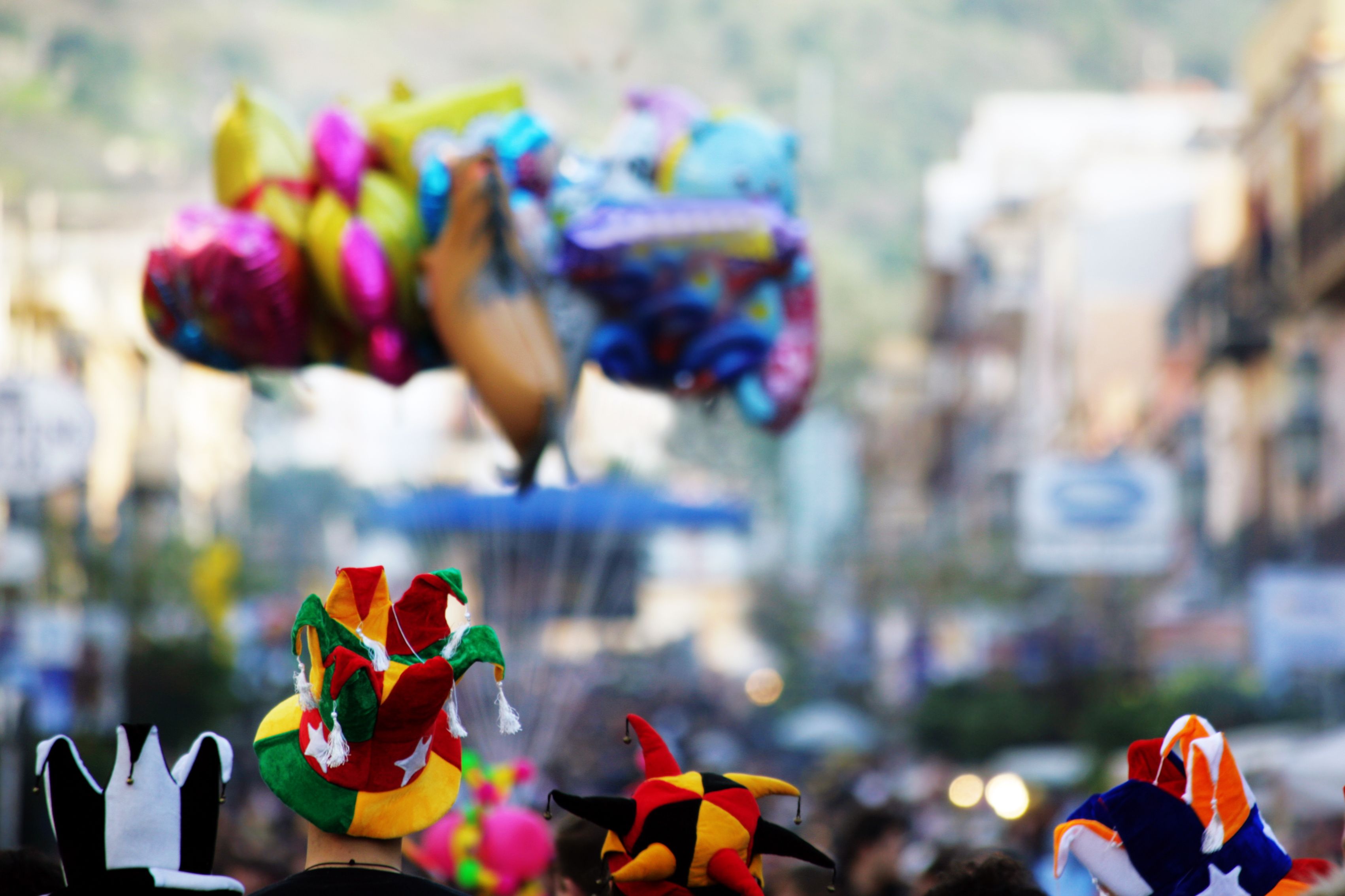 custom balloon sculpture