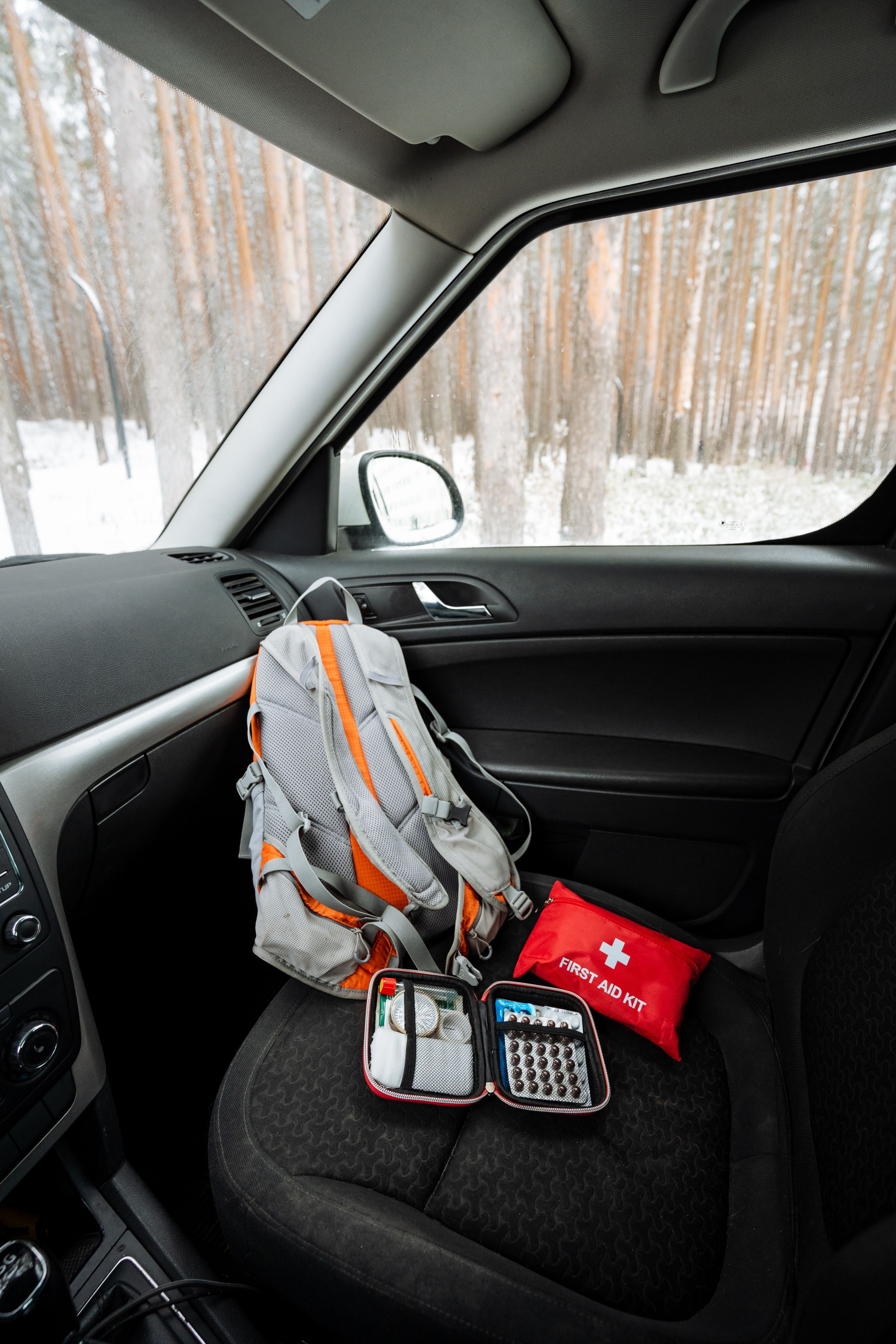 car emergency kit winter
