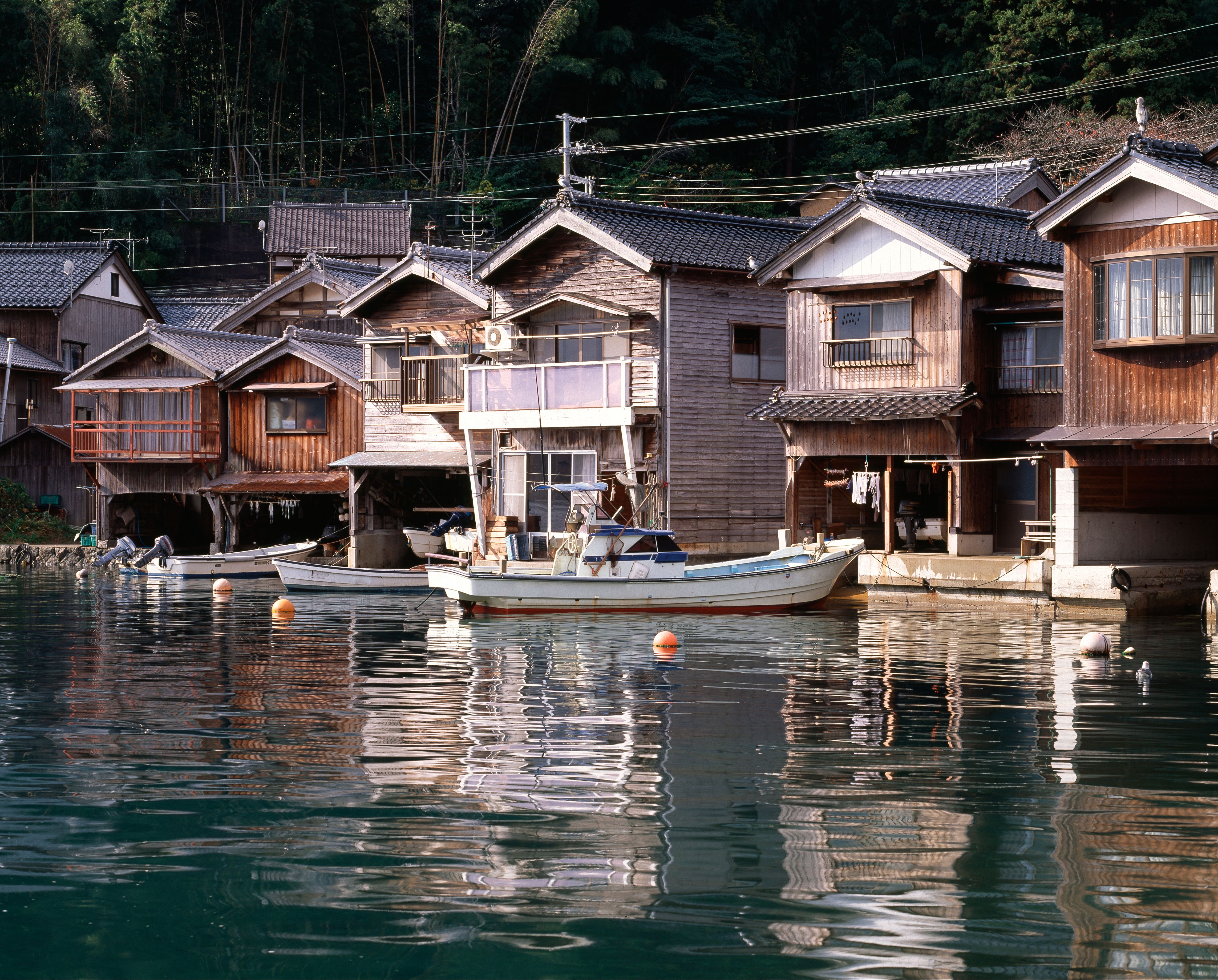 traditional japanese fishing village