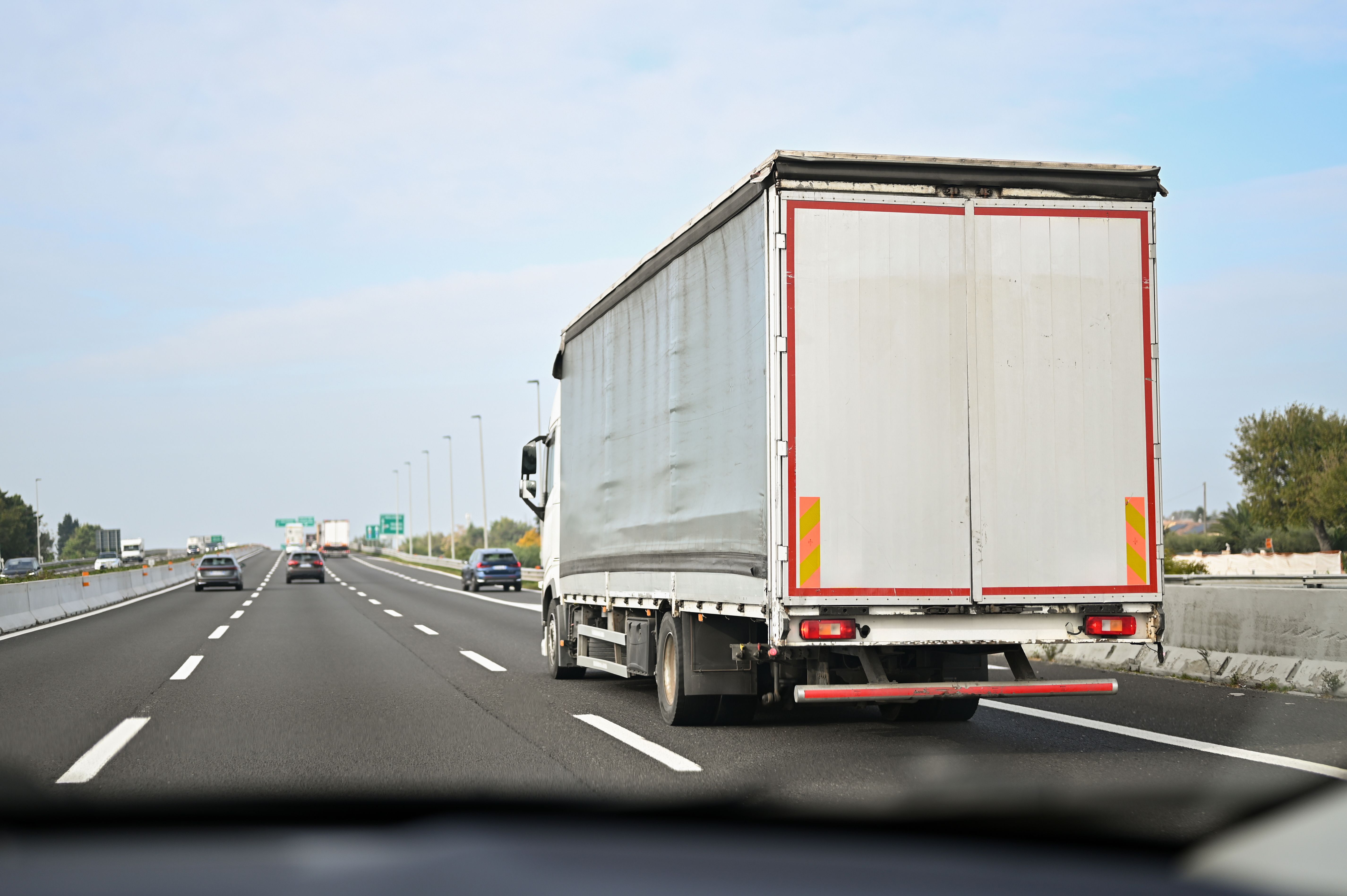 interstate moving truck