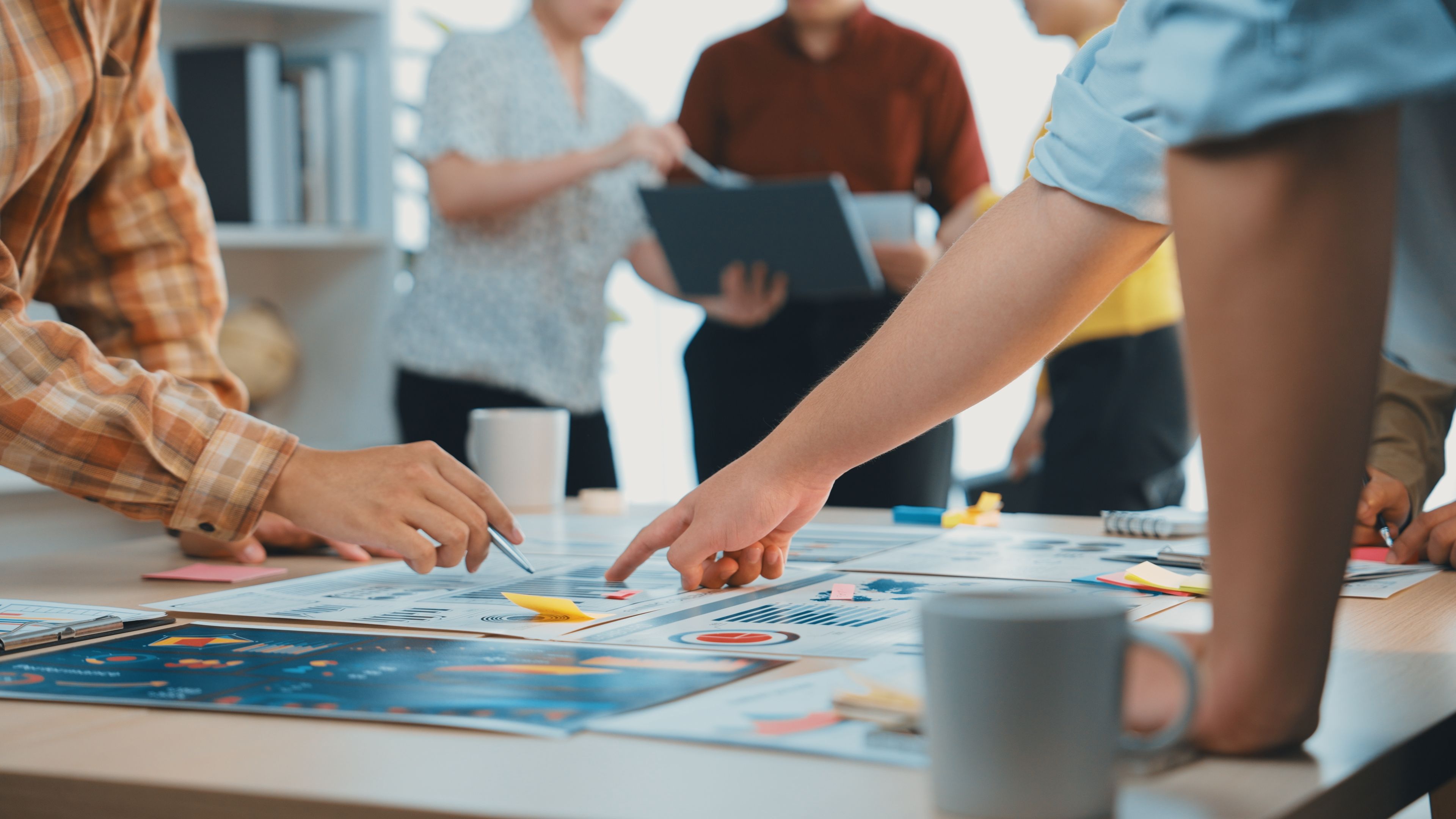 marketing consultant meeting