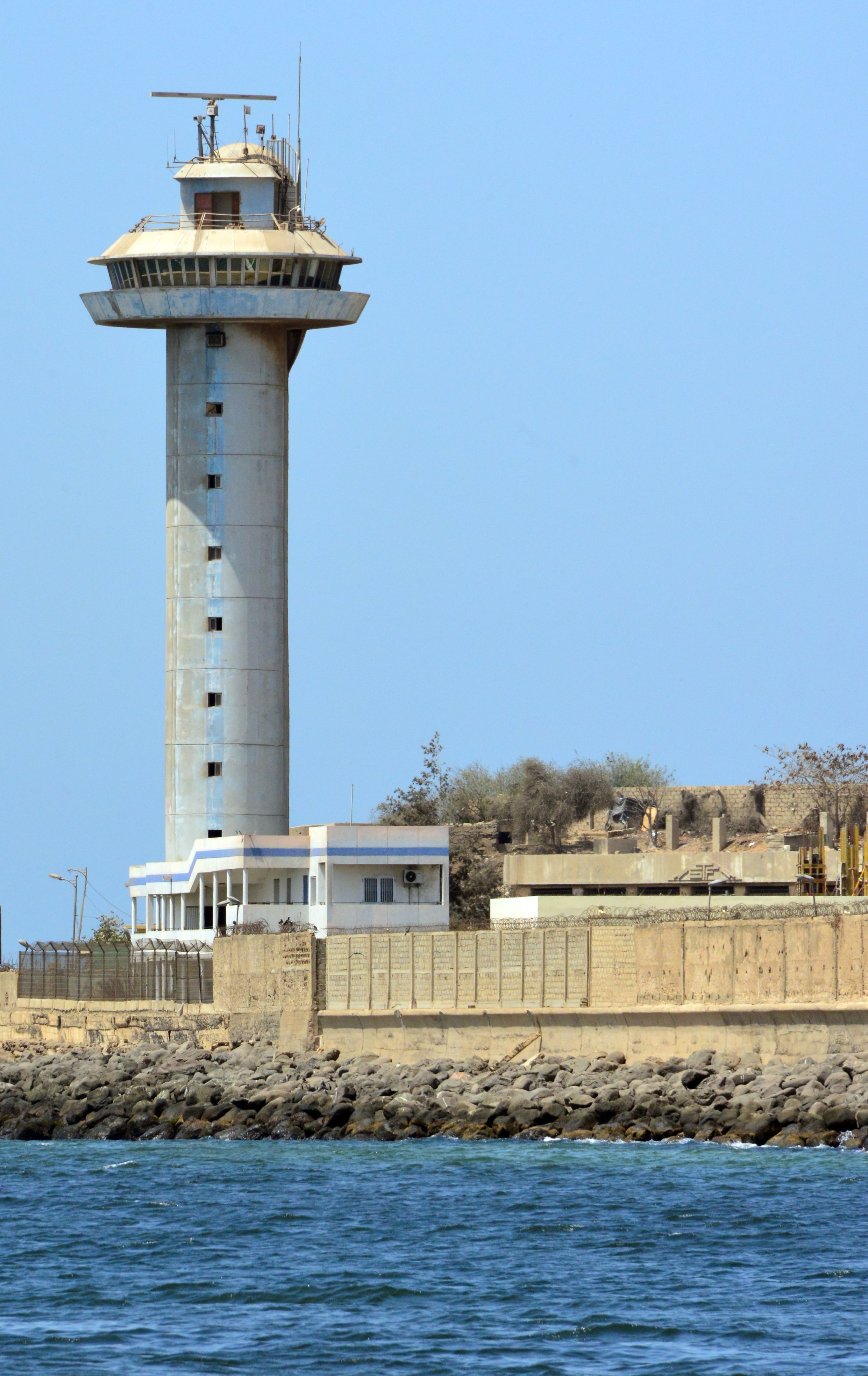 real estate agent dakar