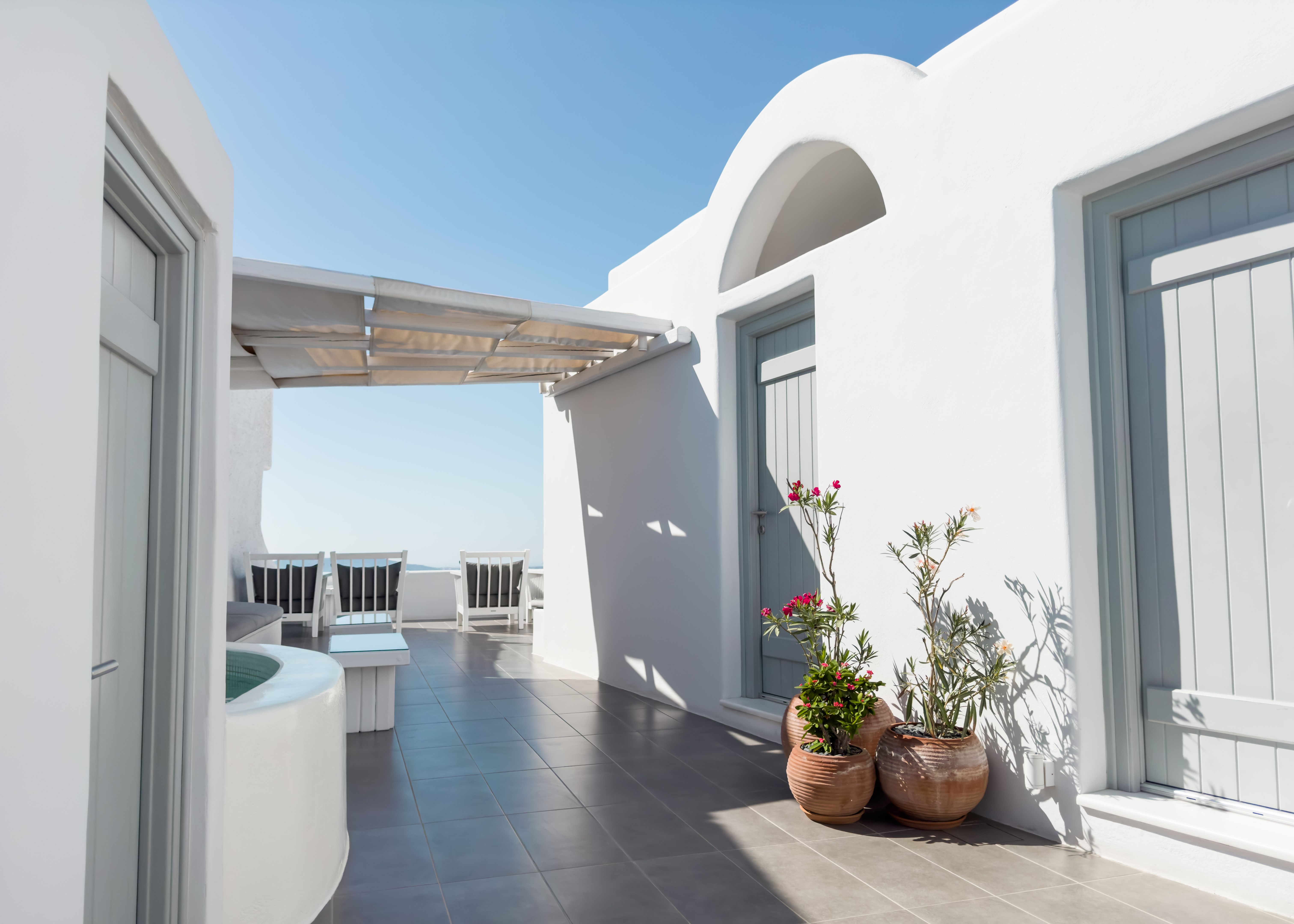 luxury suite Santorini