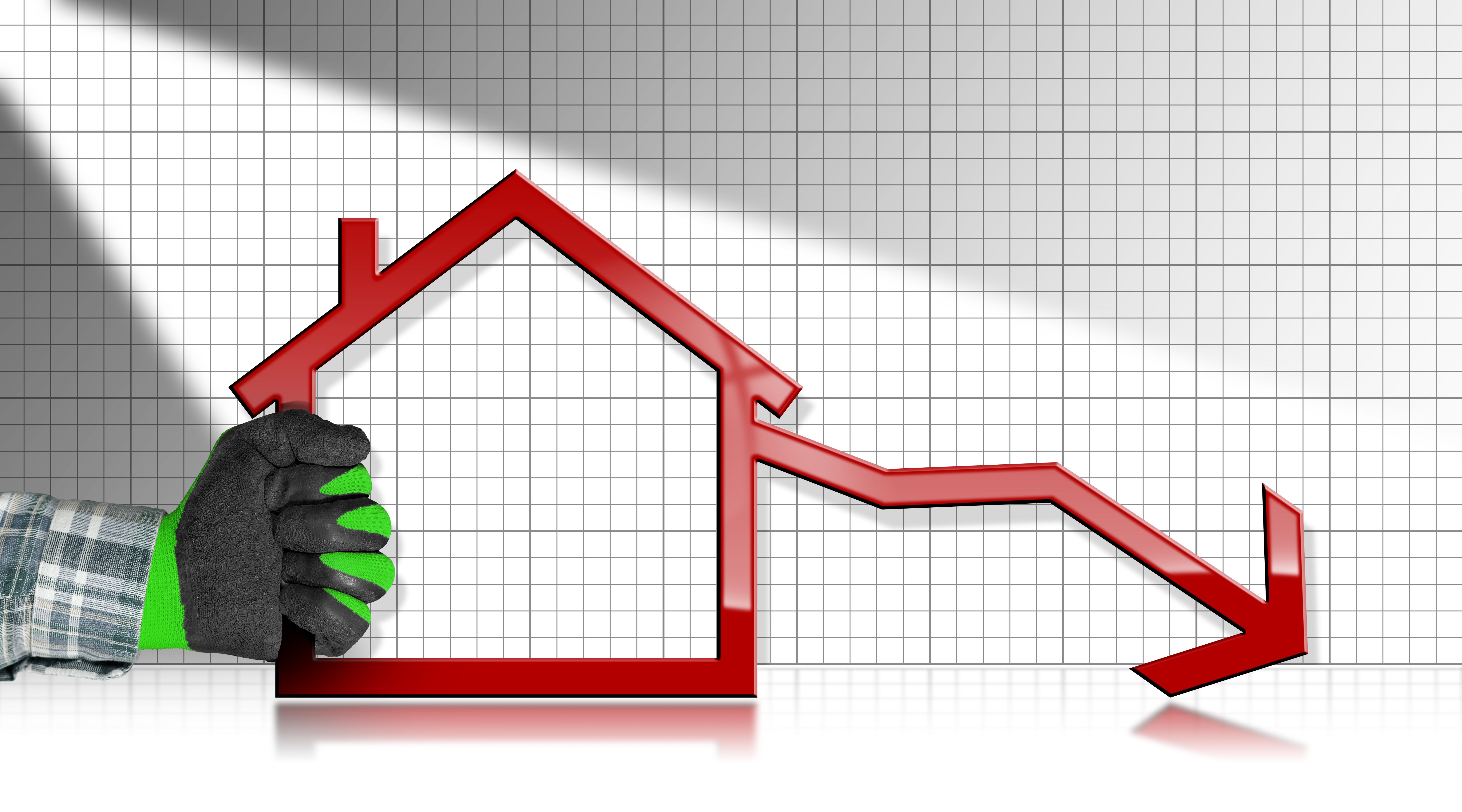 Decreasing Real Estate Sales - Graph with House