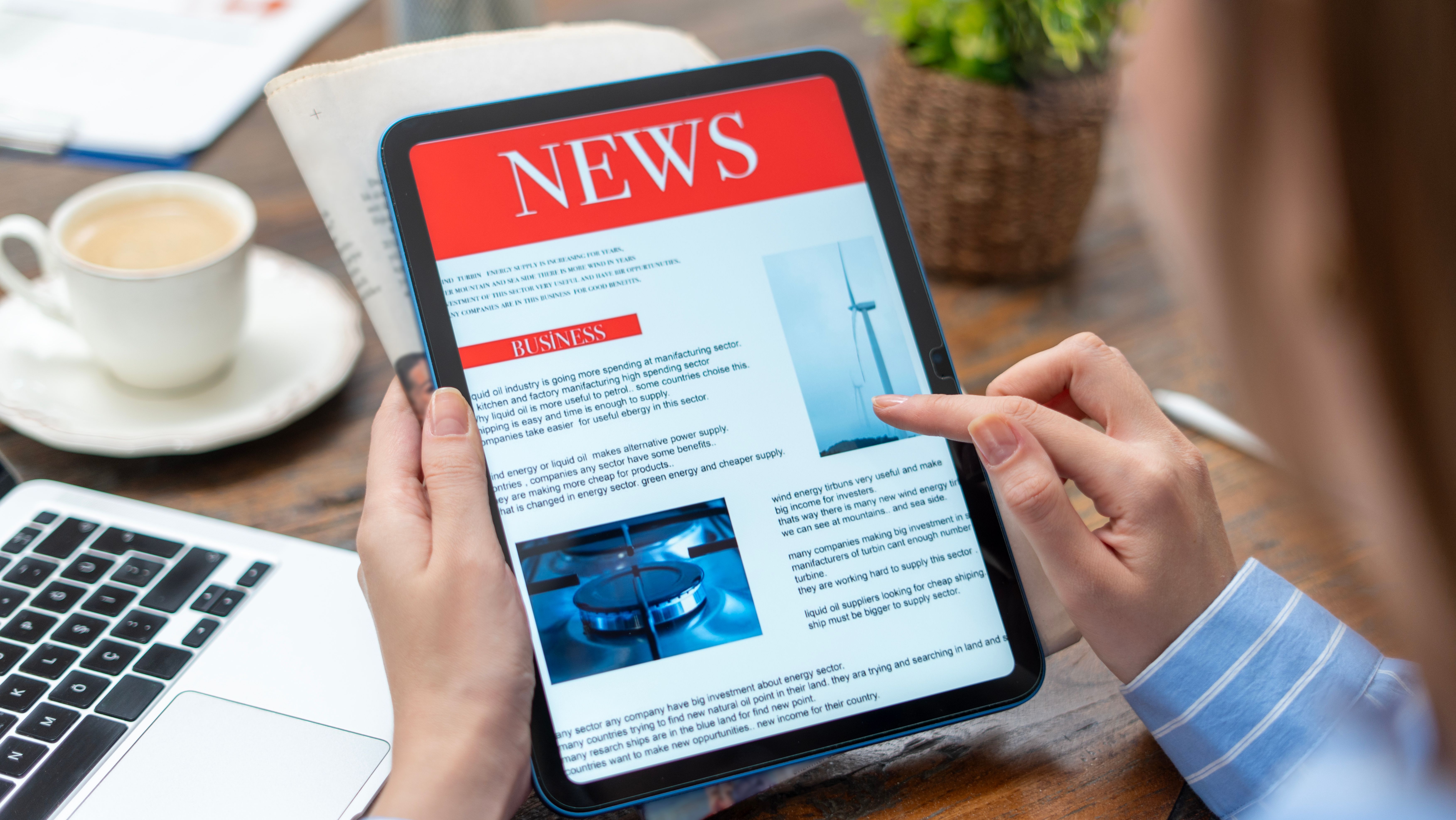 reading news immigration