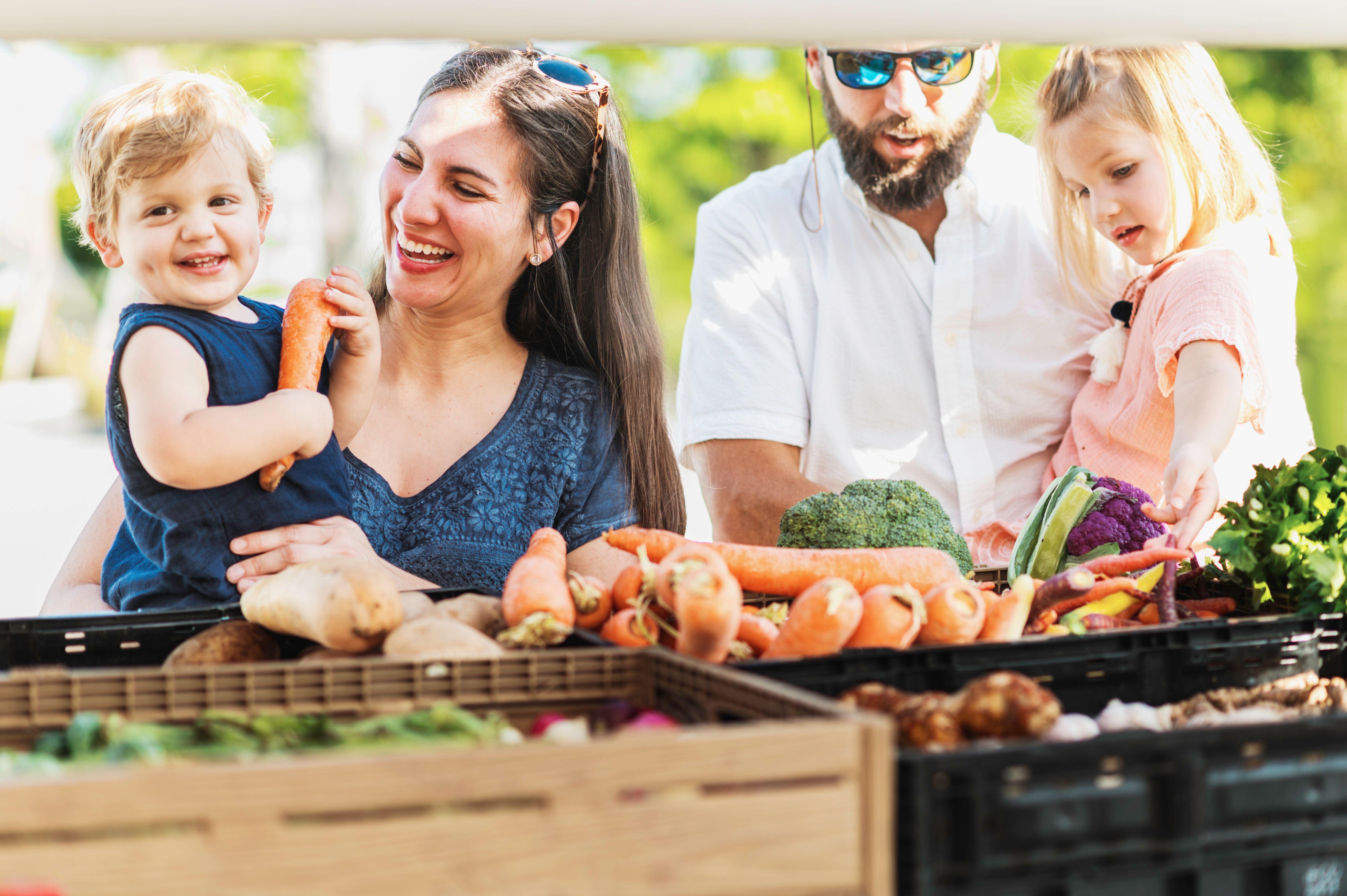 family at farmers market