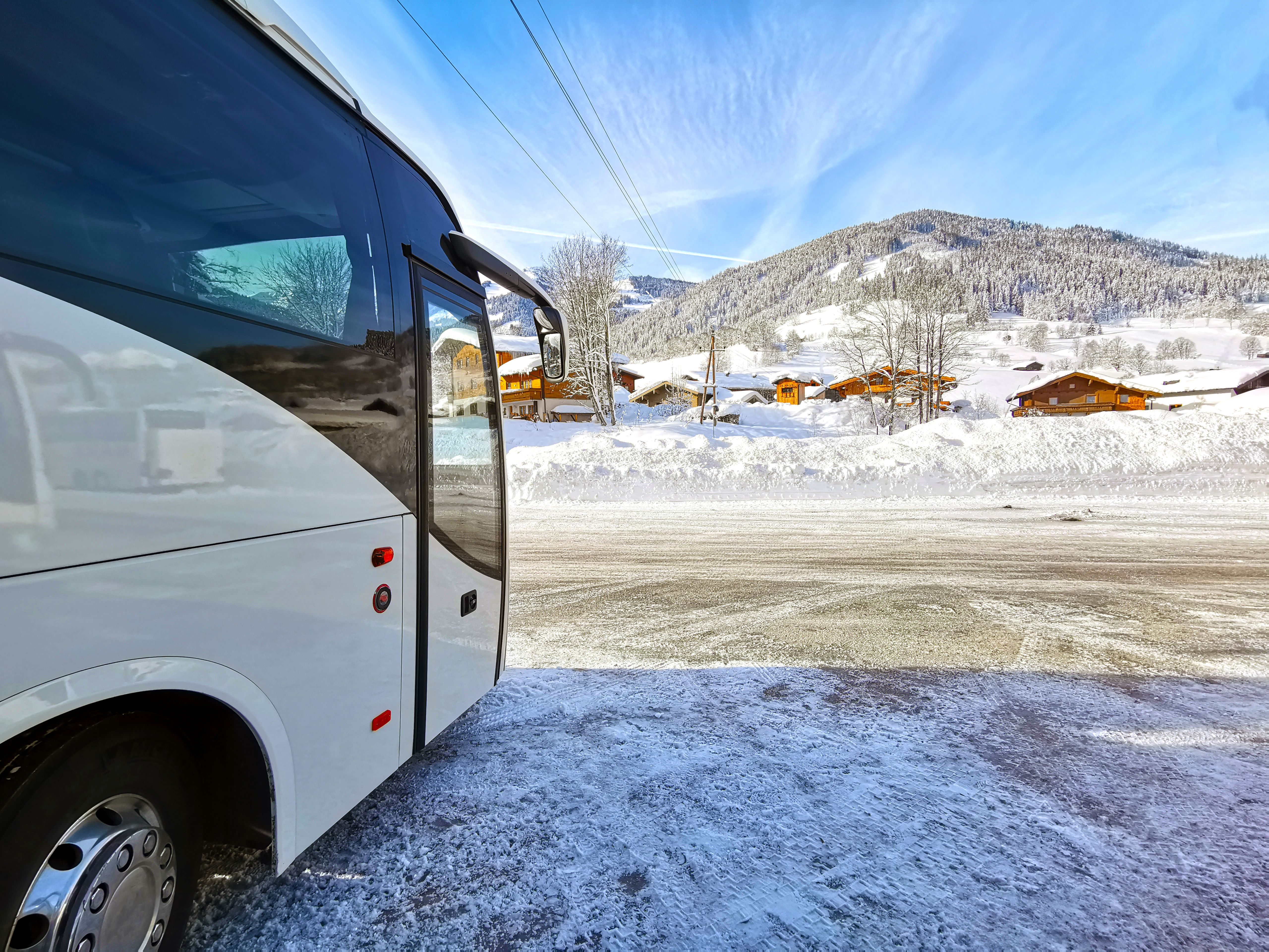 bus tour winter
