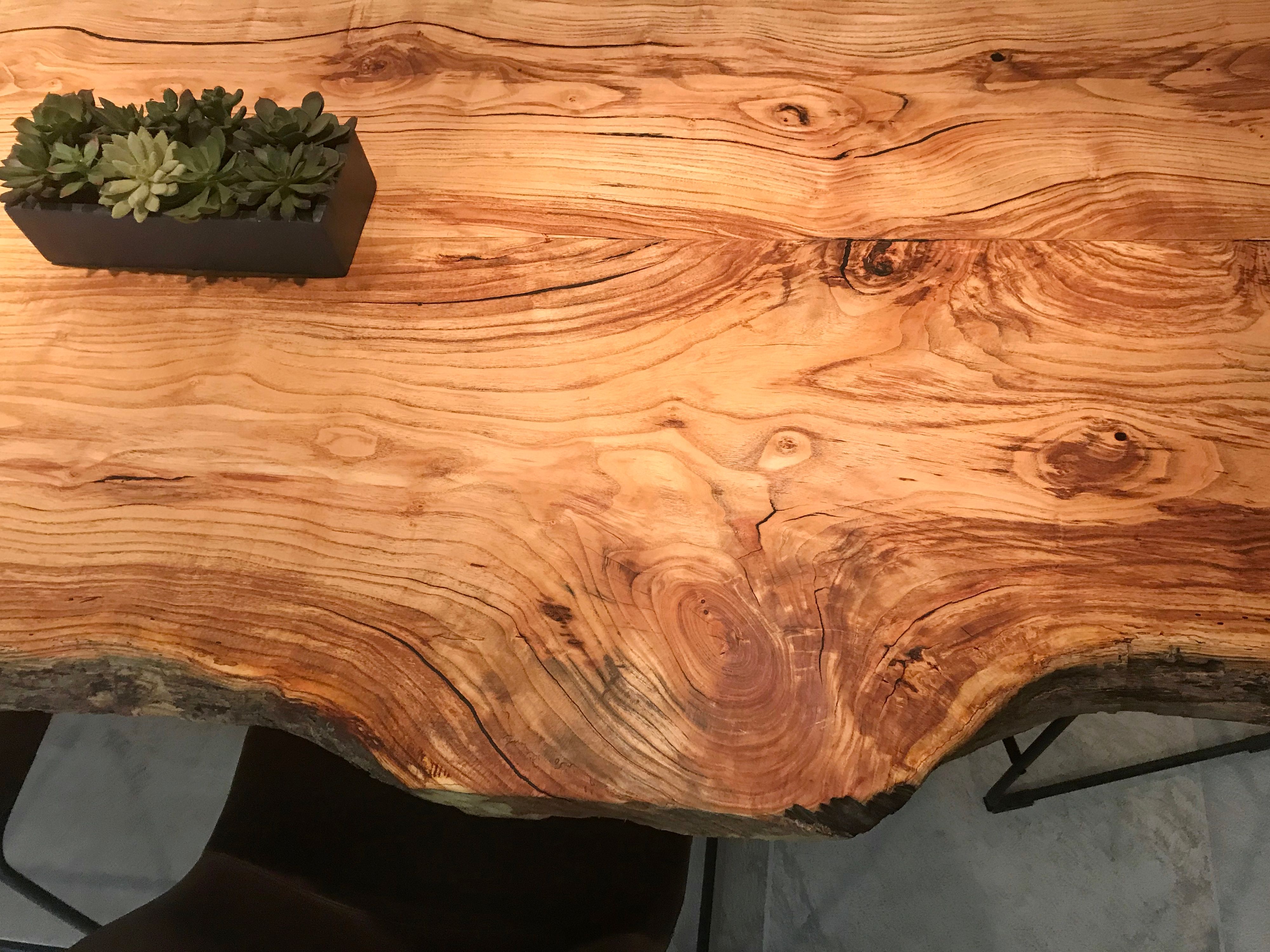 live edge table