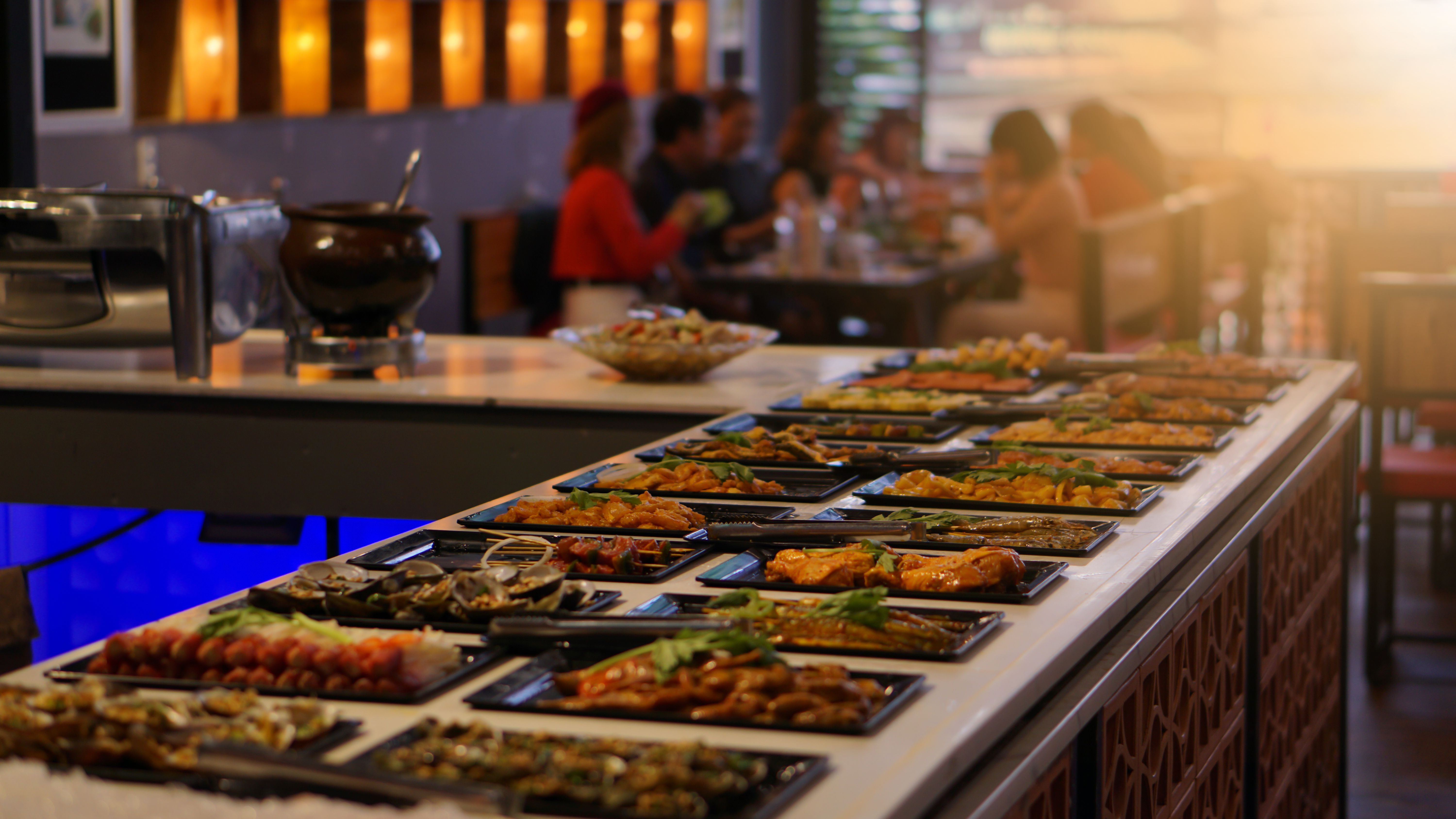 food buffet in restaurant.