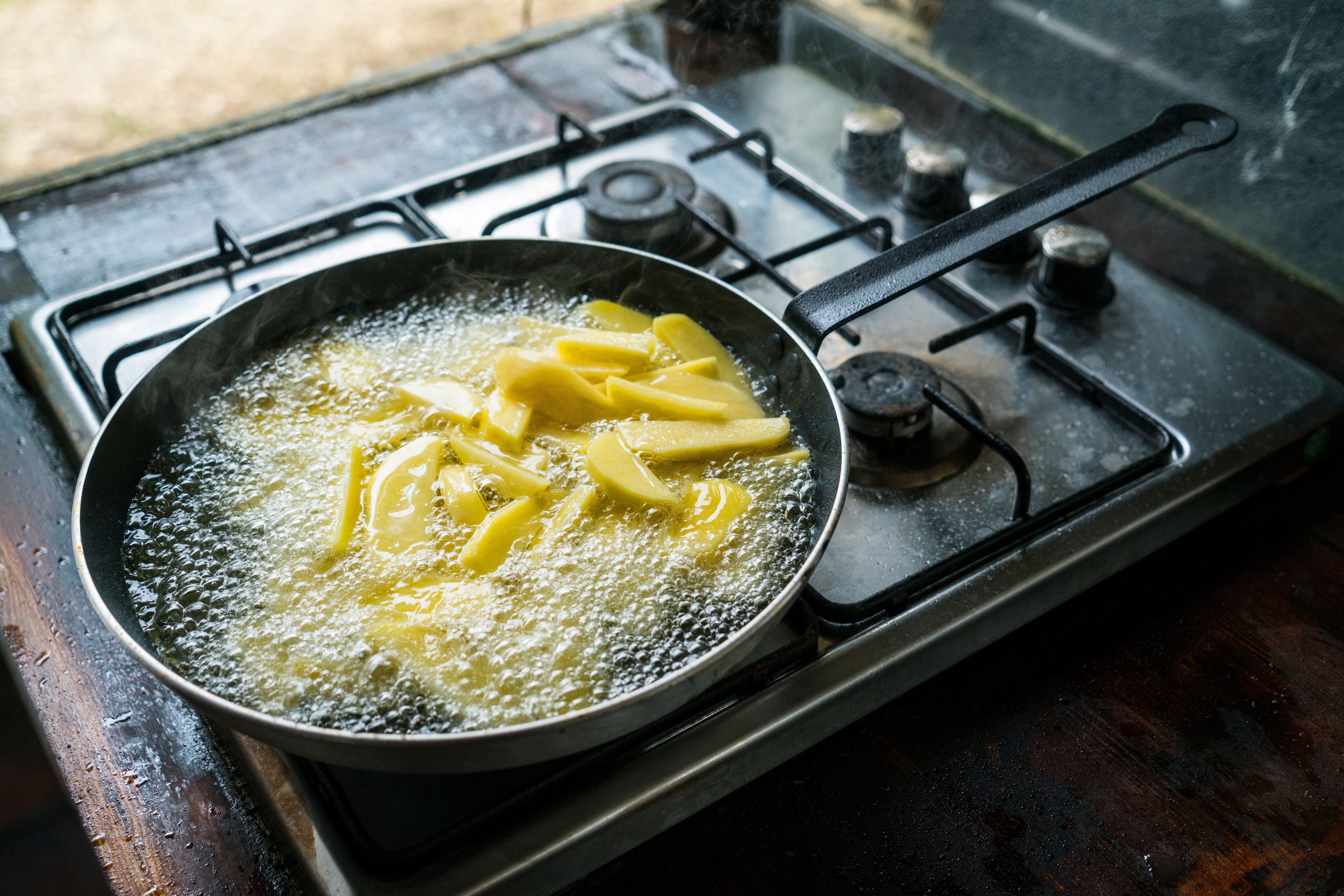 frying potatoes